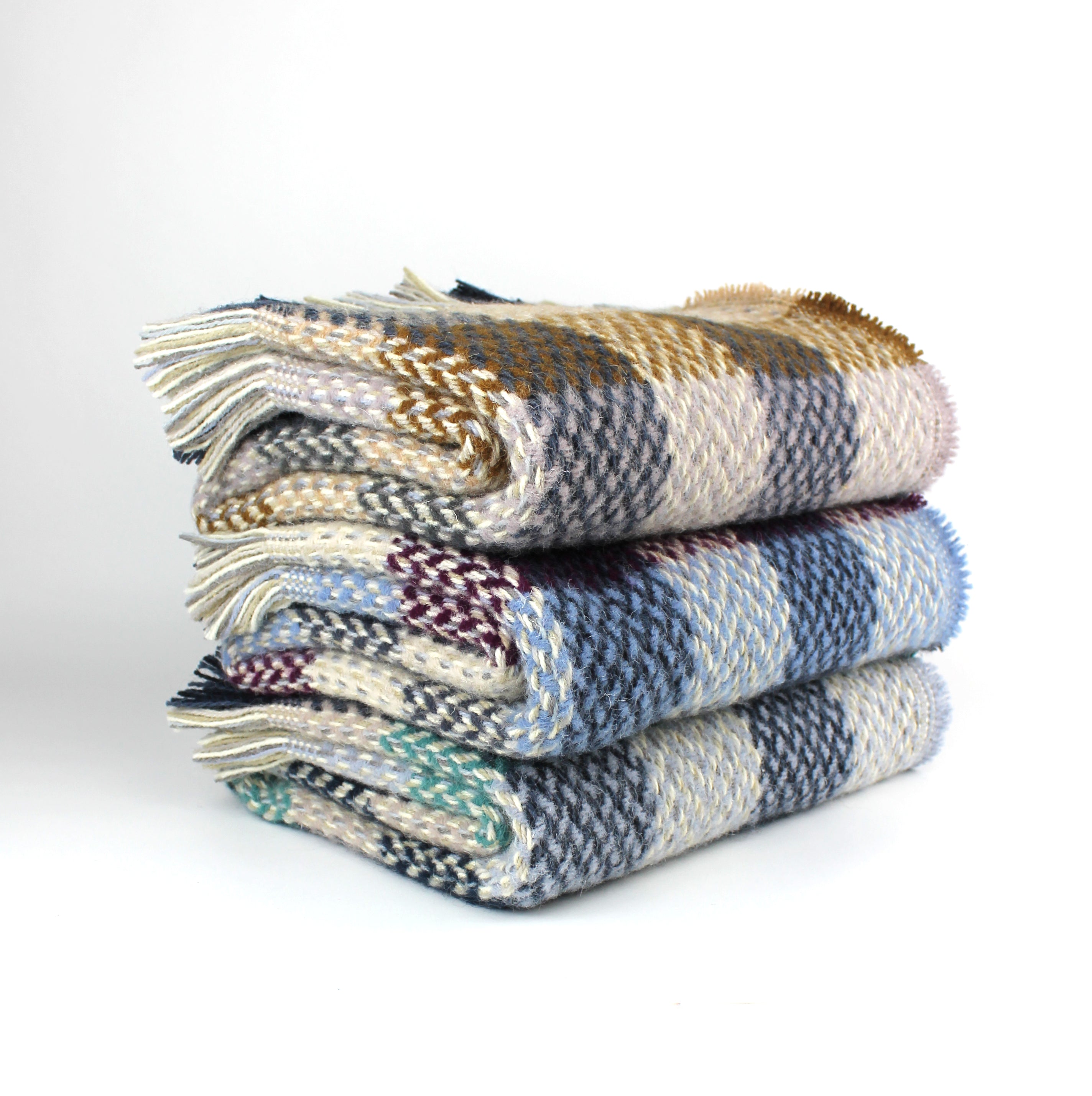 Recycled wool Celtic weave throw