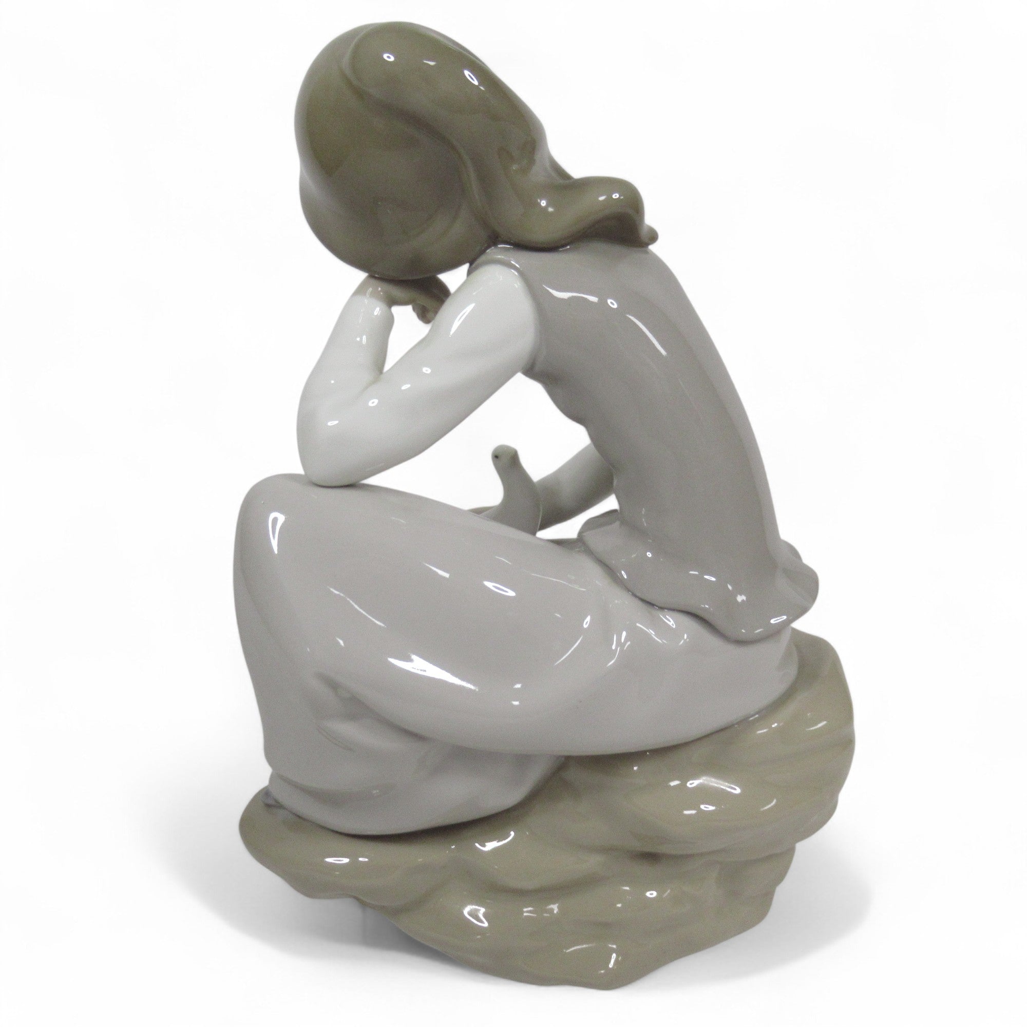 Side image of Nao by Lladro Girl With Dove Figurine 9" Porcelain 1981 