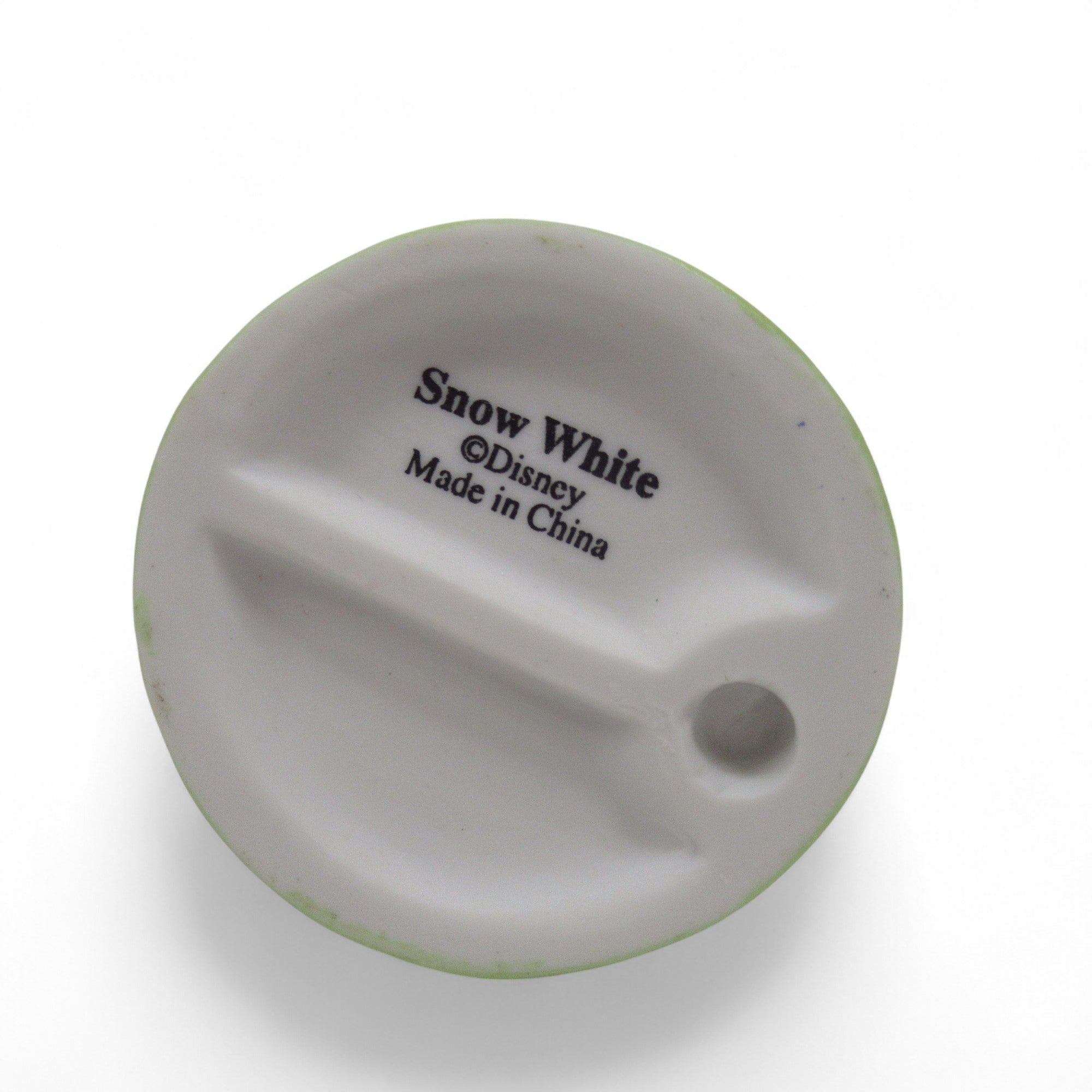 Underside image of Disney's Snow White Ceramic/Porcelain Figure By Grolier