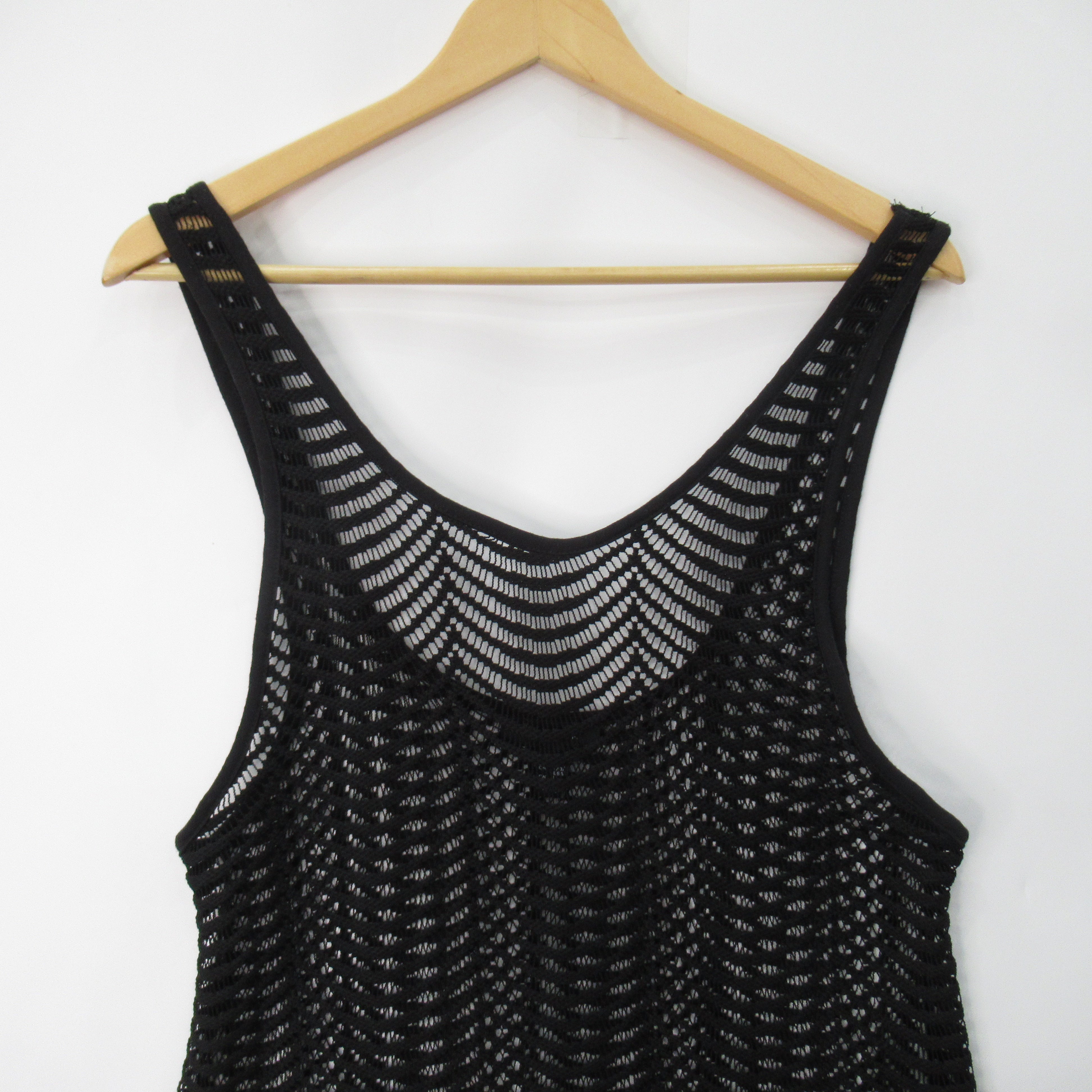 neckline image for New Look String Vest Black Medium Unisex | Pre-loved