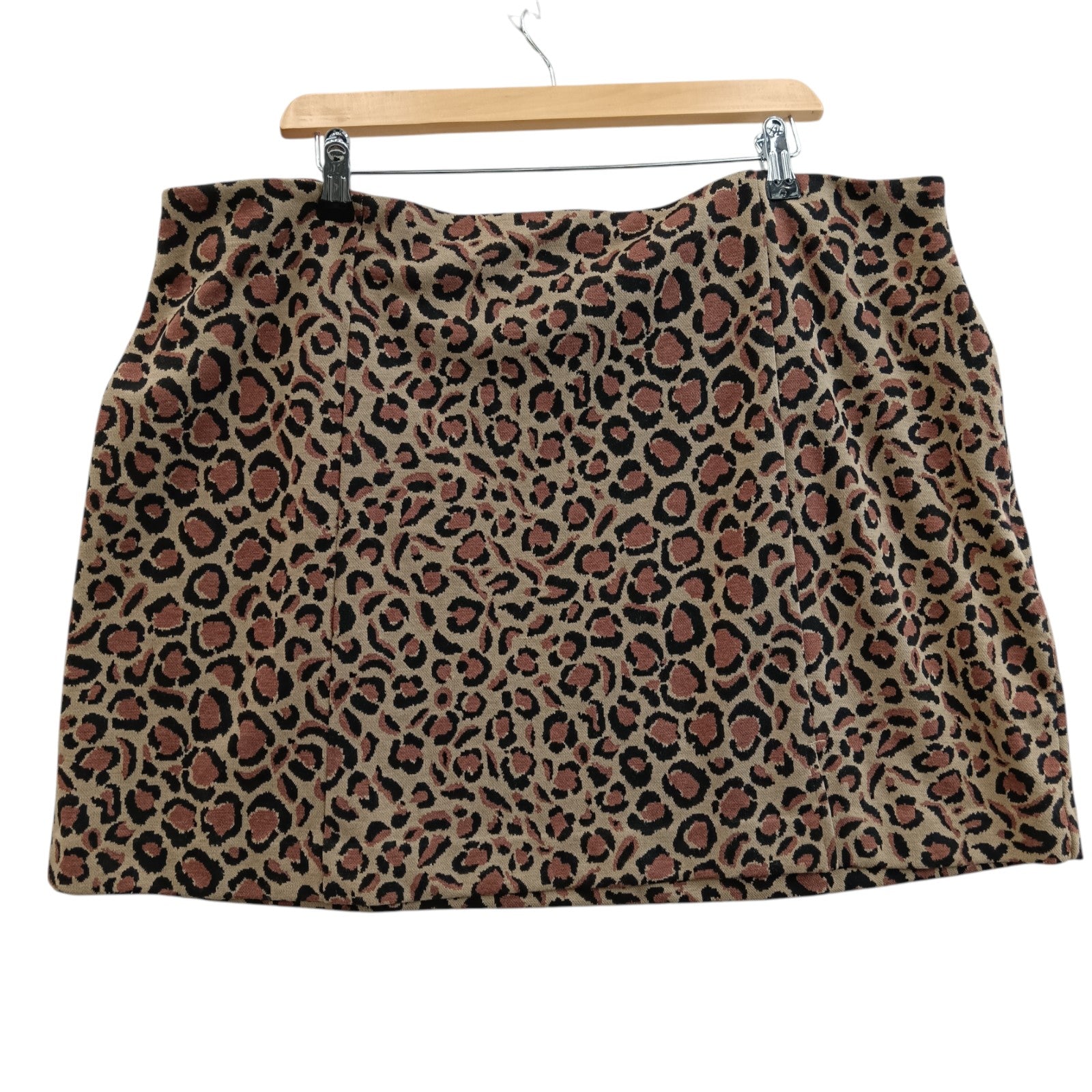 Front image for Celia Birtwell for NEXT Ladies  Tan& Black Leopard Print Mini Skirt UK 22  - Womenswear | Pre-loved