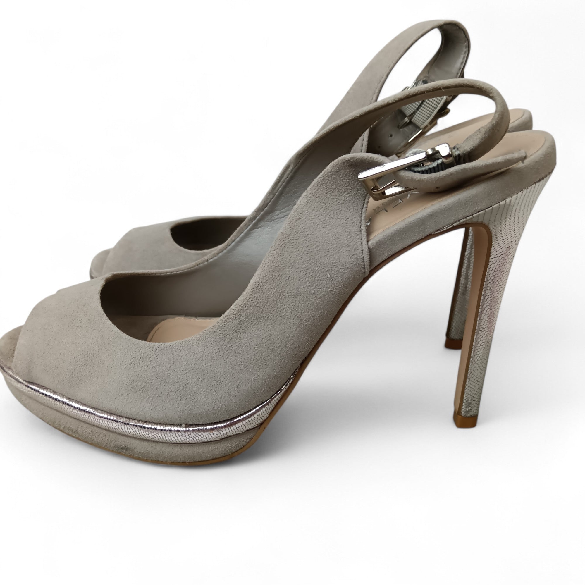 Side image for Carvela by Kurt Geiger Grey Suede Heels UK 6 Womenswear | Pre-loved