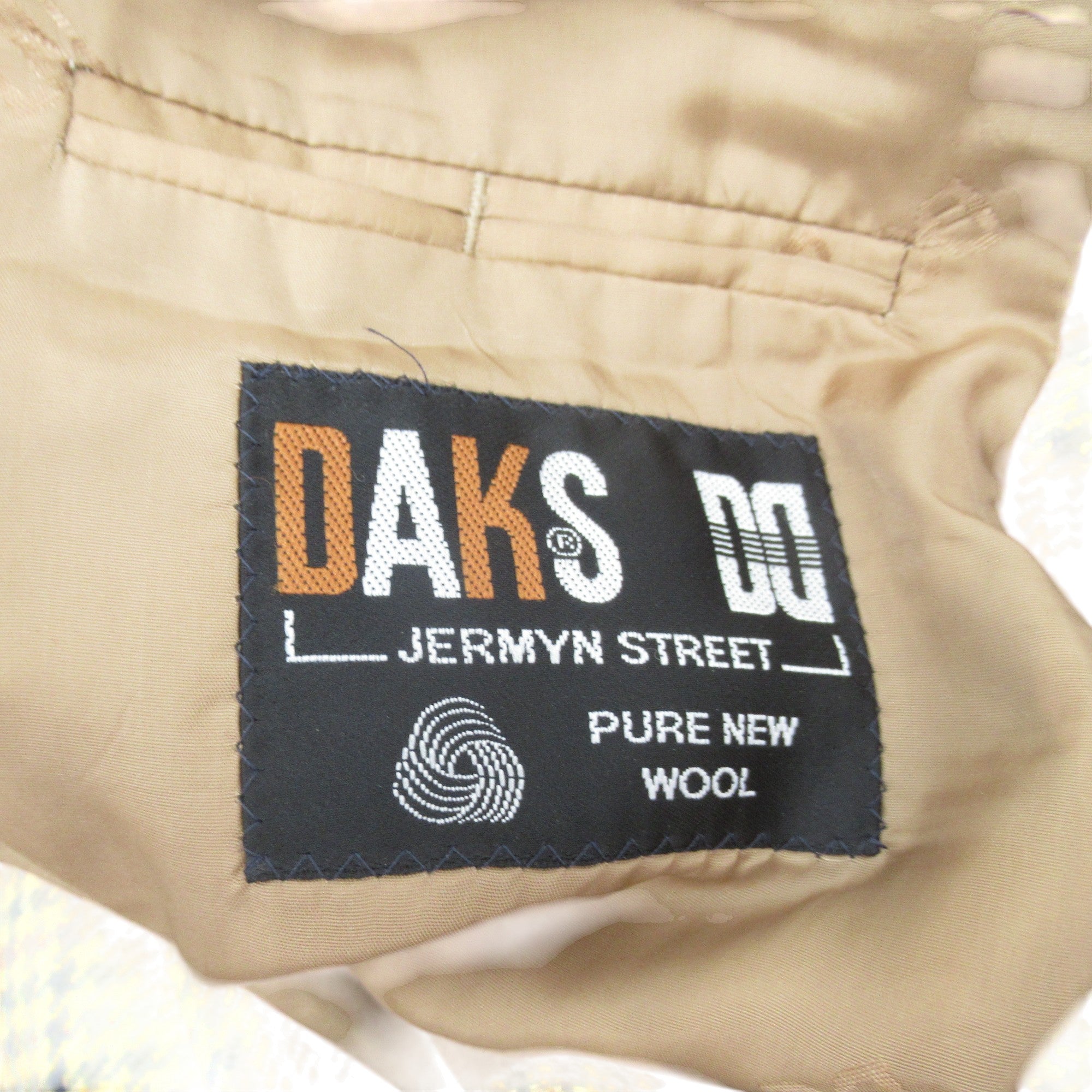 label image for Daks Vintage Tweed Blazer 42 Brown Check Menswear | Pre-loved