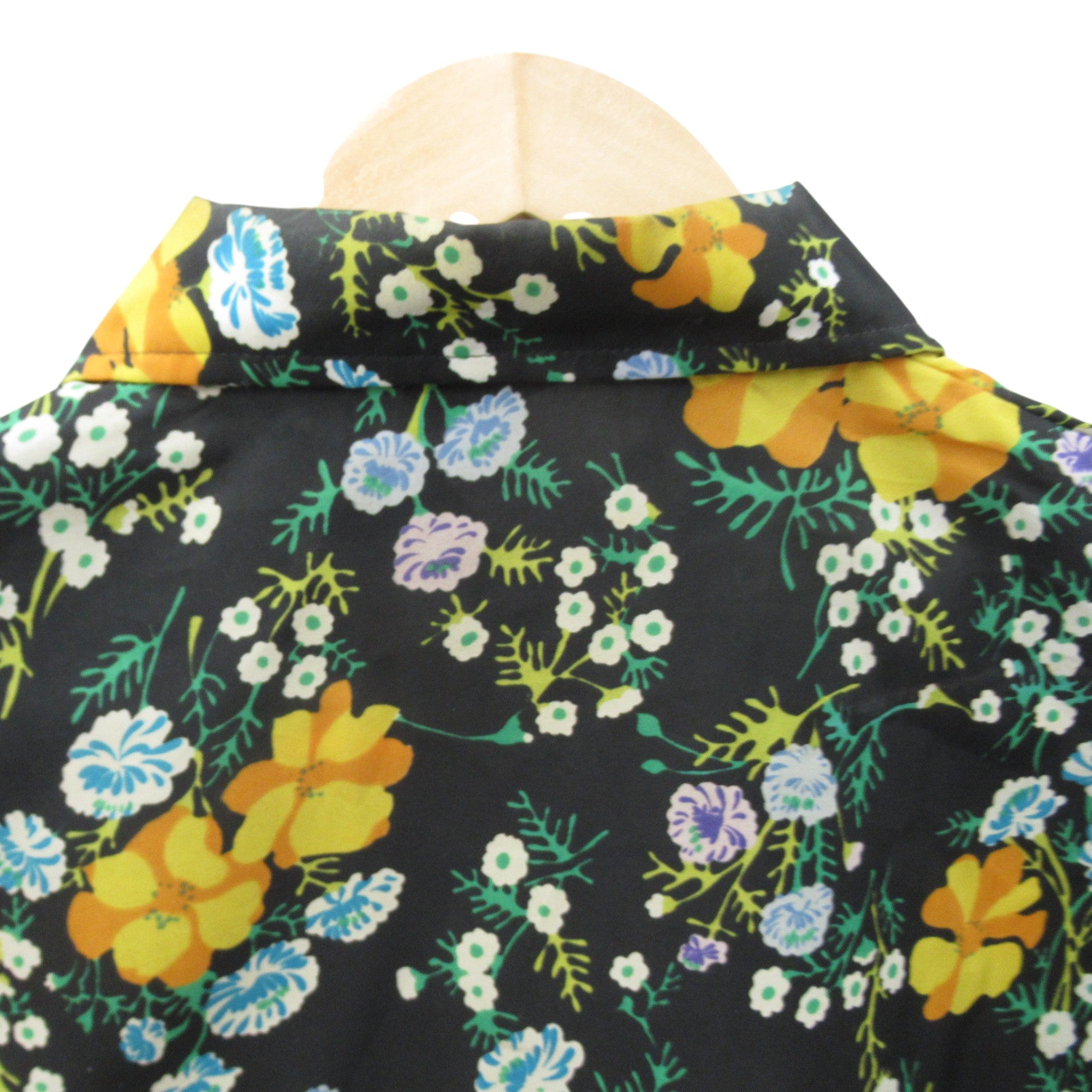 collar image for Import Vintage Floral Blouse Large Multicoloured Womenswear  Pre-loved