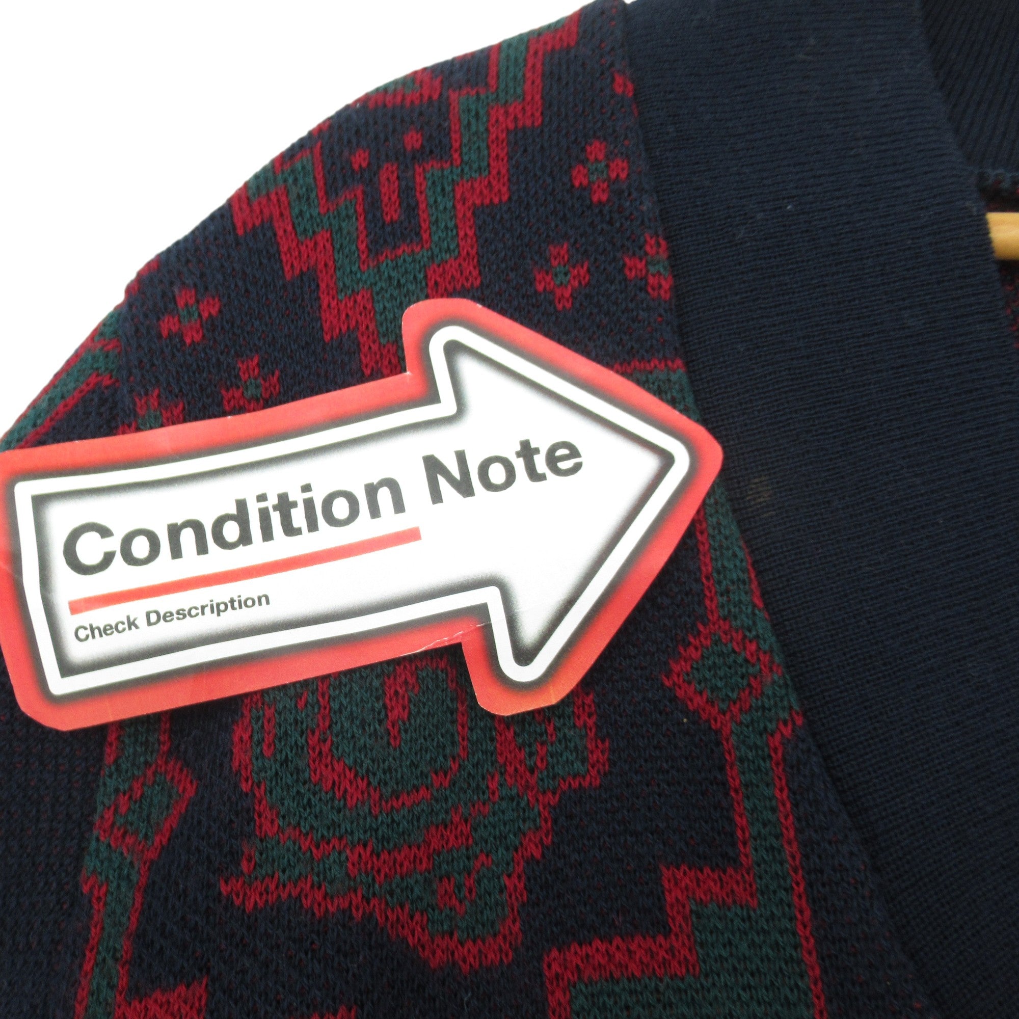 condition image for Laivie Denmark Vintage Cardigan Large Blue Red Womenswear | Pre-loved