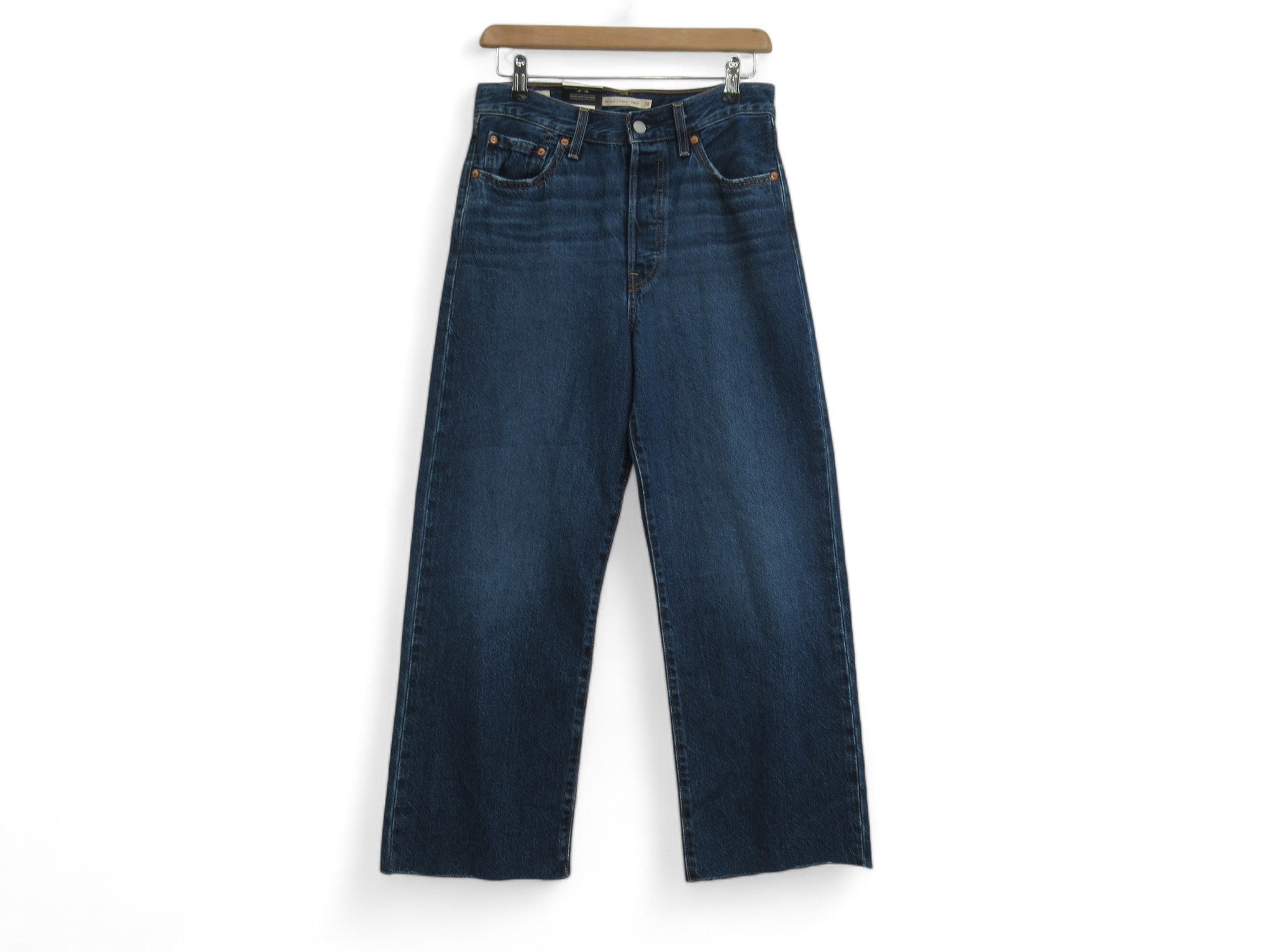 Front image for Levi W28 L27 Blue Denim Rib Cage Jeans Womenswear | Preloved