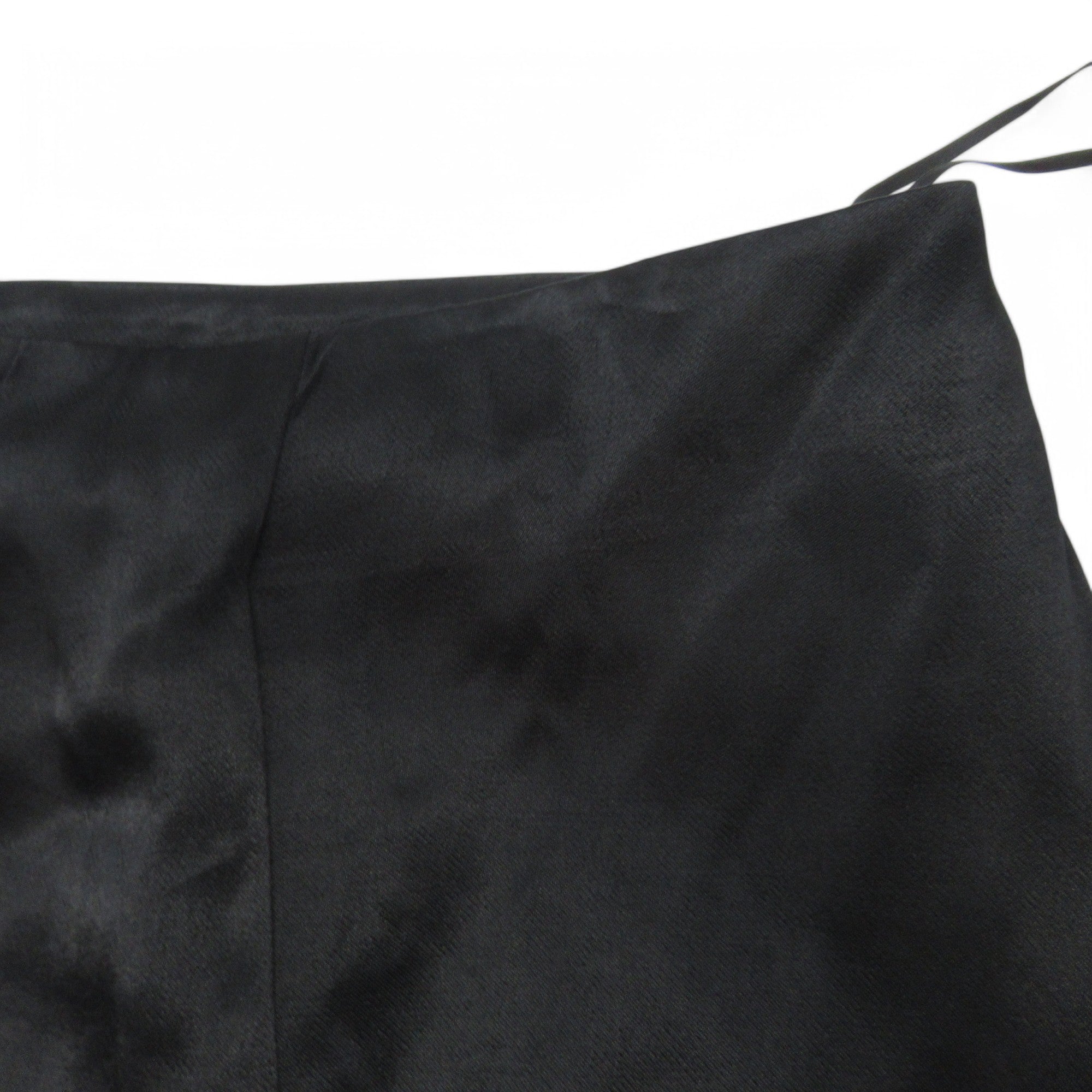 close up image River Island Satin Skirt UK 16 Black Womenswear | Preloved