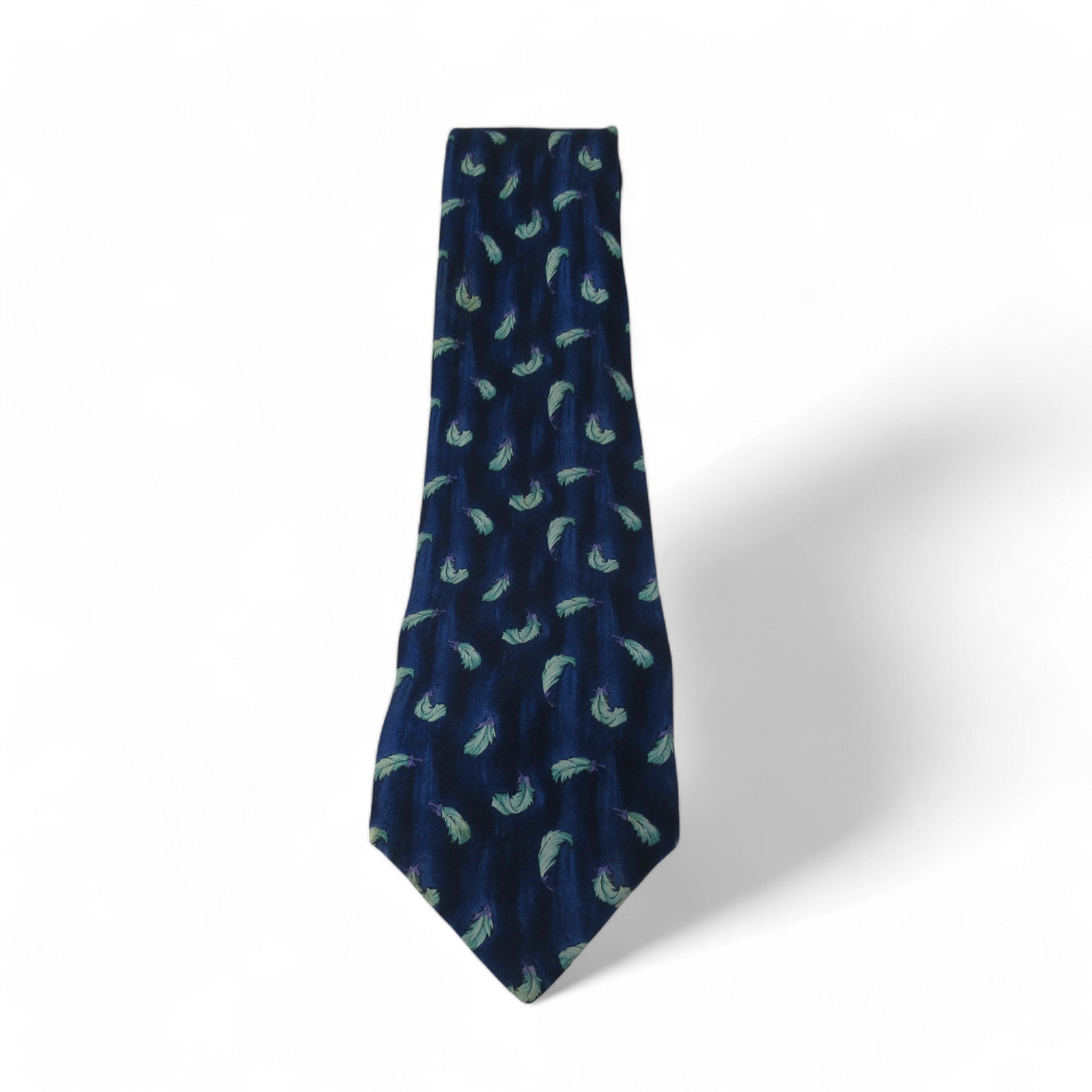 front image for Thomas Pink Vintage Tie Blue Feather Silk Menswear | Preloved