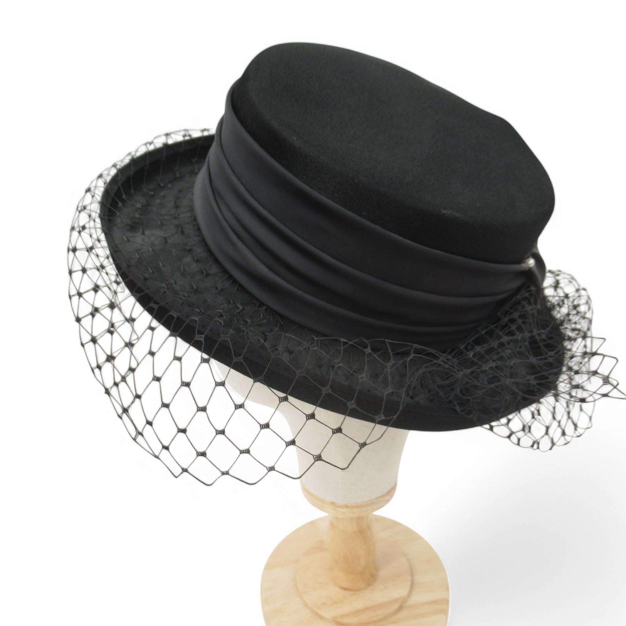 side image for First Avenue Mother Of Bride Vintage Hat Black Womenswear | Pre-loved