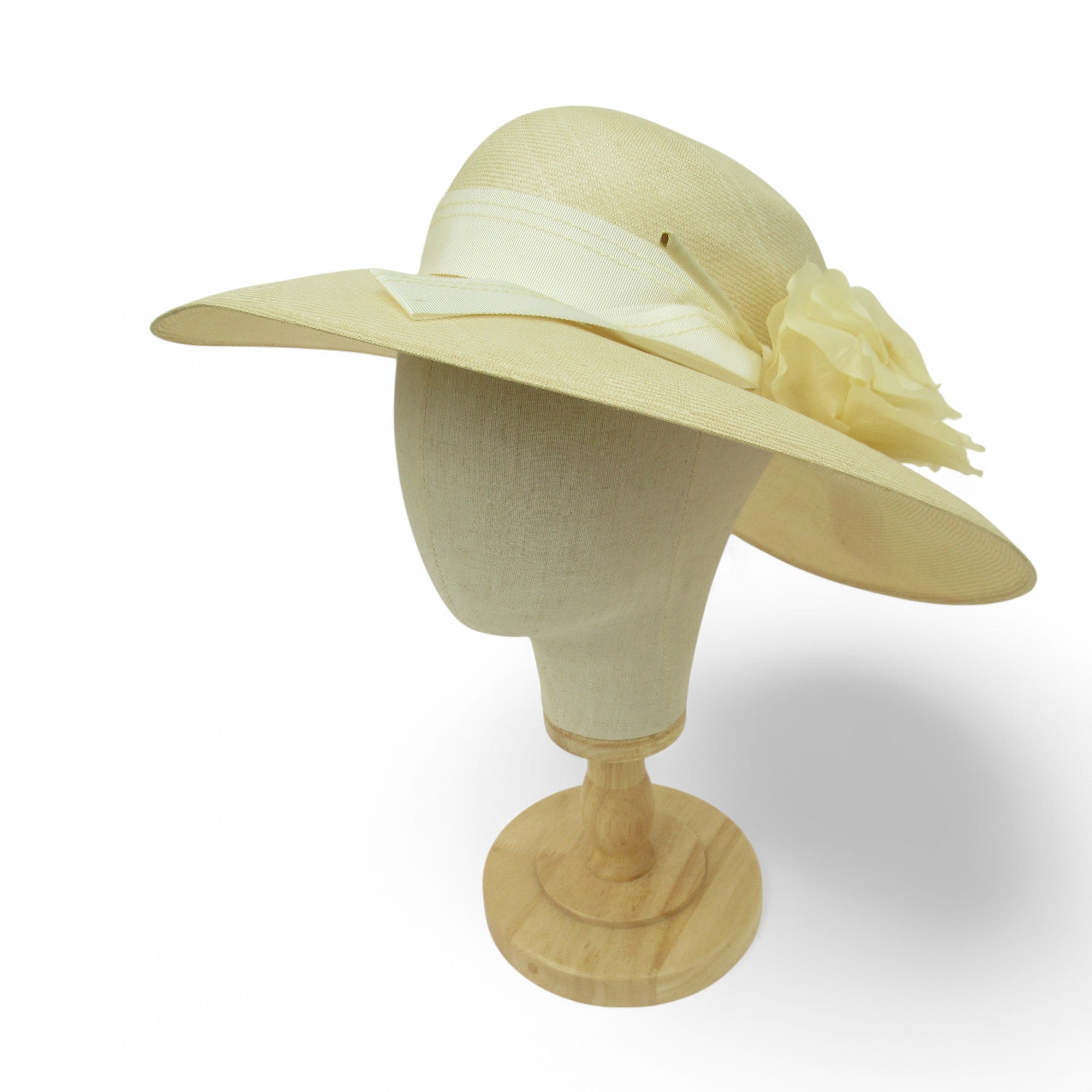 front image for Marida Mother Of Bride Vintage Hat Ivory Womenswear | Pre-loved