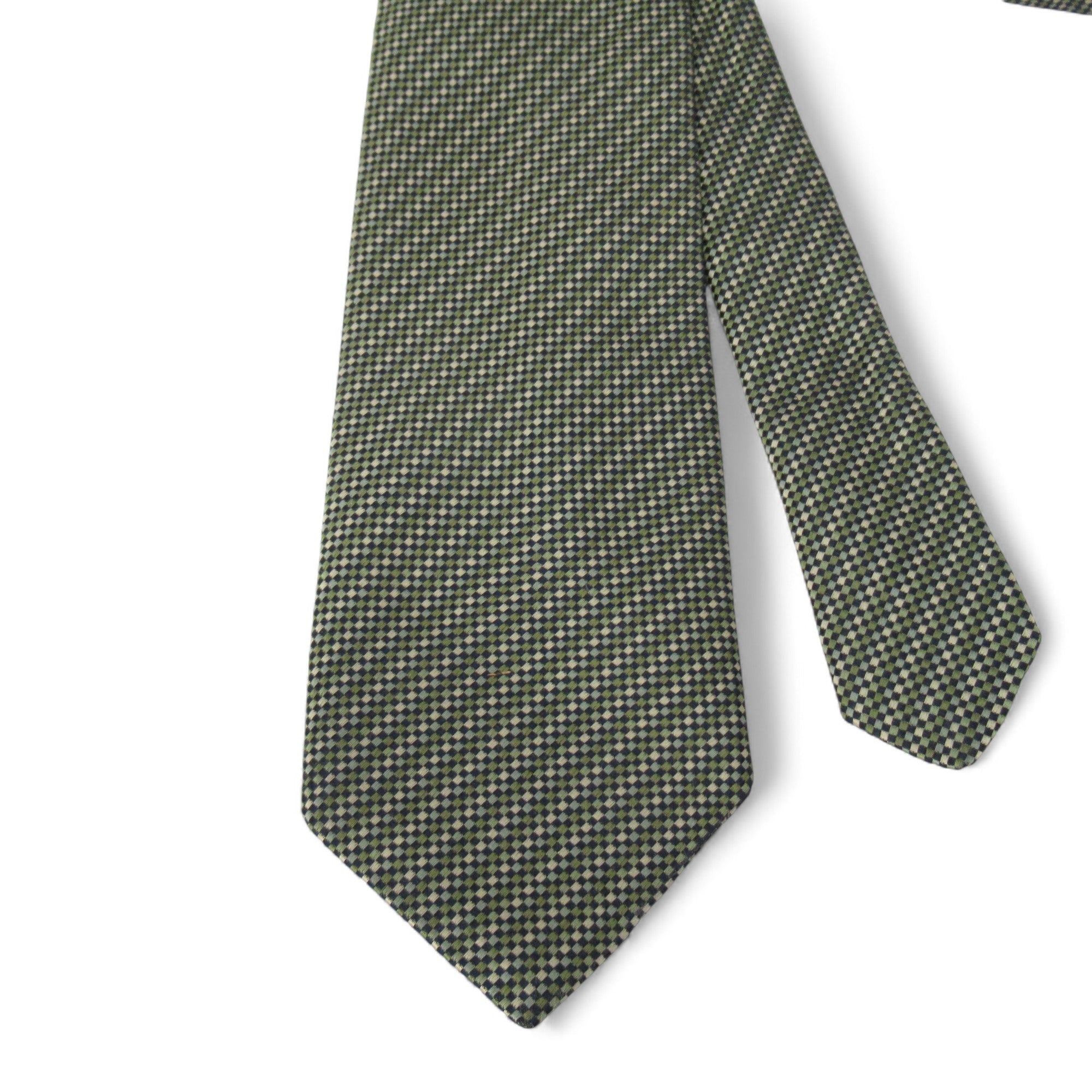 front image for M & S Italian Fine Silk Vintage Tie Green Menswear | Pre-loved 