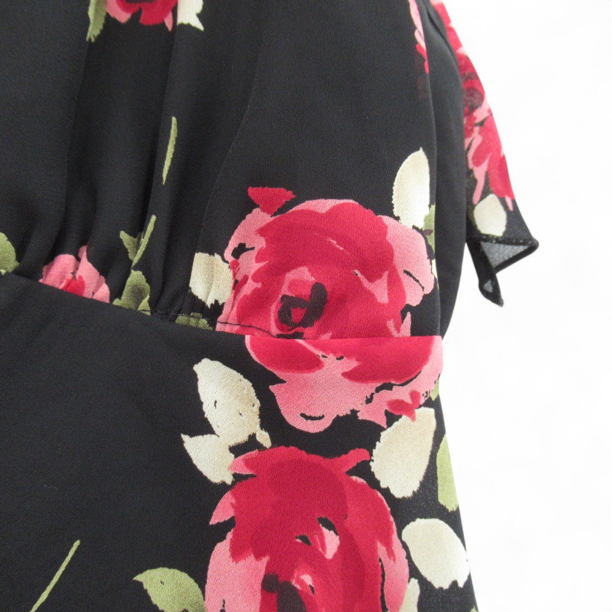 pattern image for E-vie Floral Blouse Top Black Red UK 22-24 Womenswear | Pre-loved