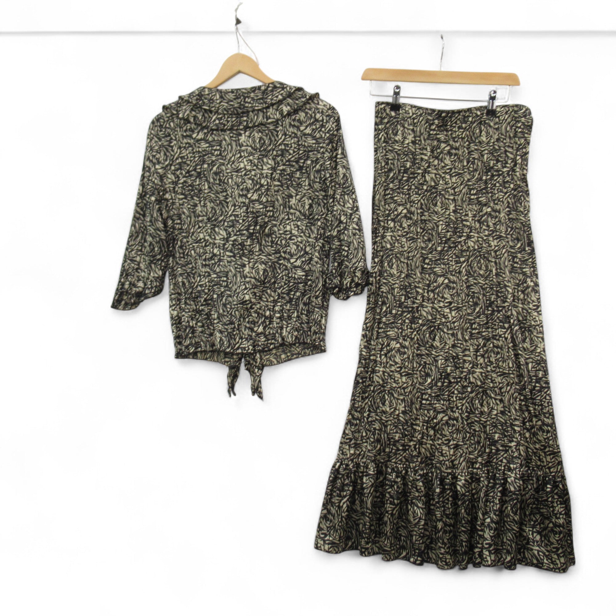 back image for Hammer Silk Blouse Skirt Outfit Black Gold UK 14 Womenswear | Pre-loved