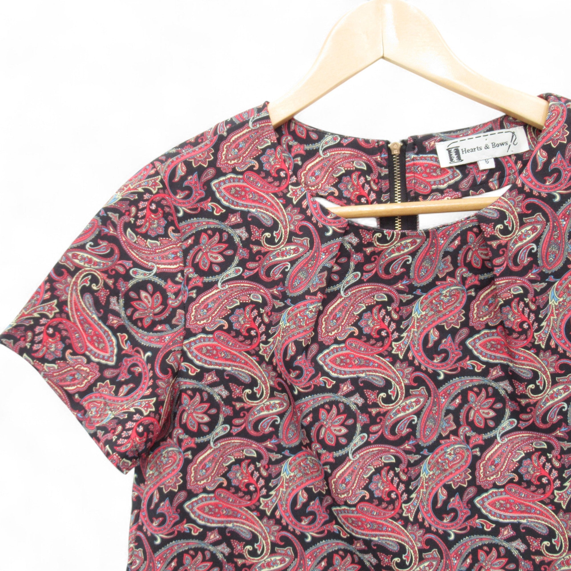 sleeve image for Hearts & Bows Vintage Top Paisley UK 12 Multicoloured Womenswear | Pre-loved