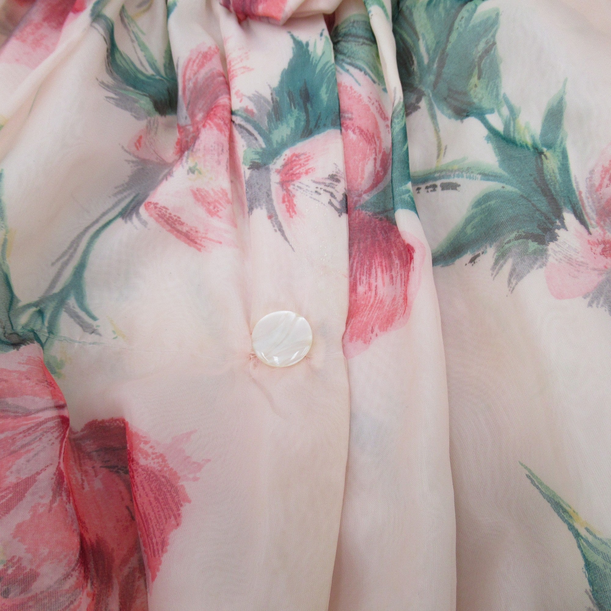 fasten image for Angela Gore Vintage 1970s Gown Robe Pink Floral Womenswear | Pre-loved 