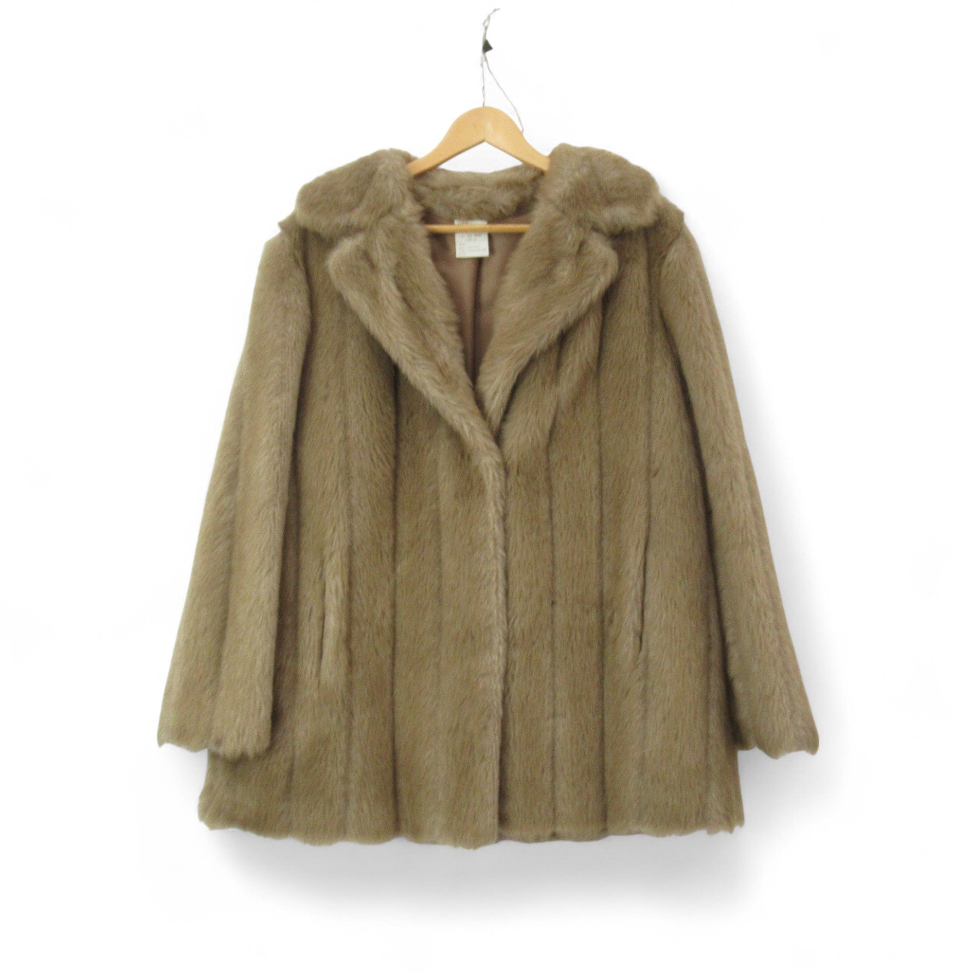 front image for Astraka Vintage Faux Fur Coat UK 16 Beige Womenswear | Pre-loved
