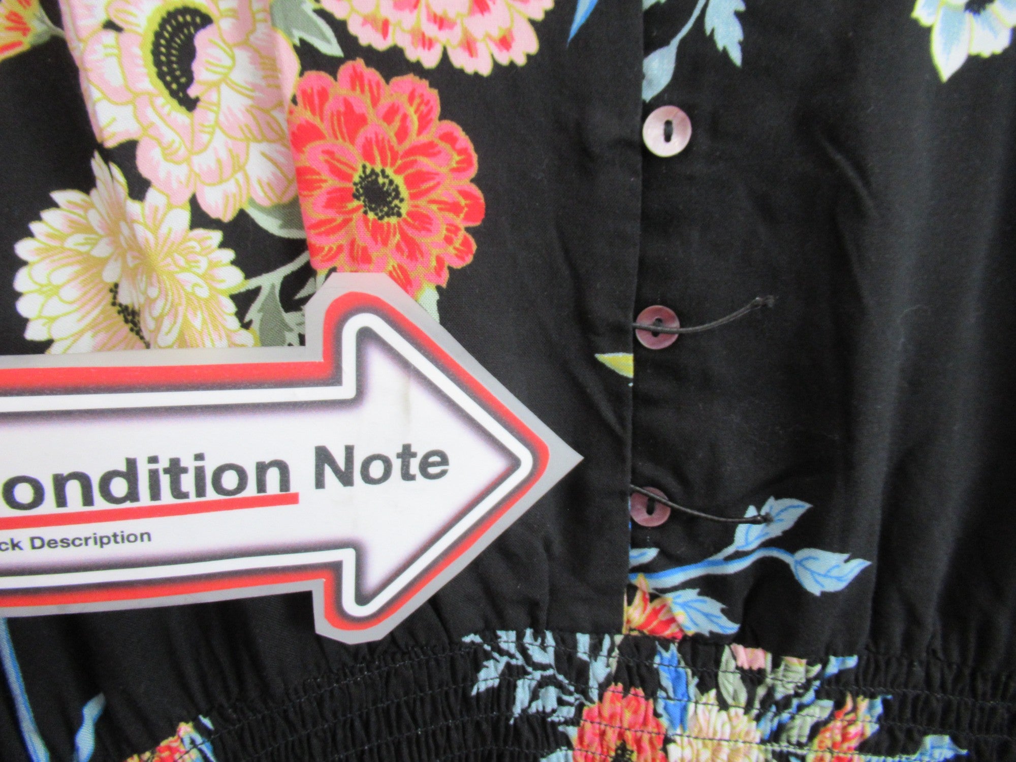 condition image for Yours Floral Dress UK 26/28 Black Frill Hem Womenswear | Pre-loved