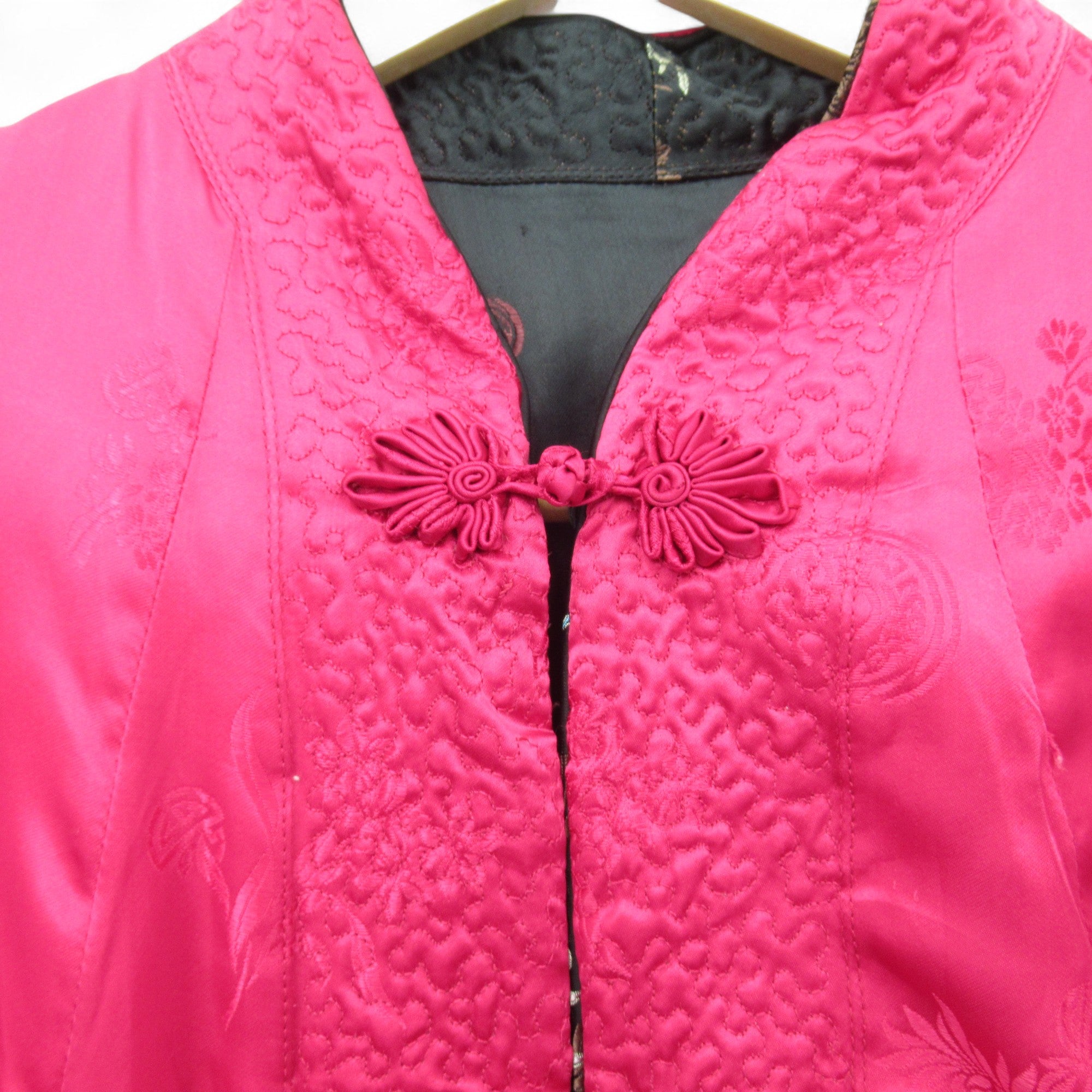 neckline image for Peony Vintage Reversible Jacket Pink Black Medium Womenswear | Pre-loved