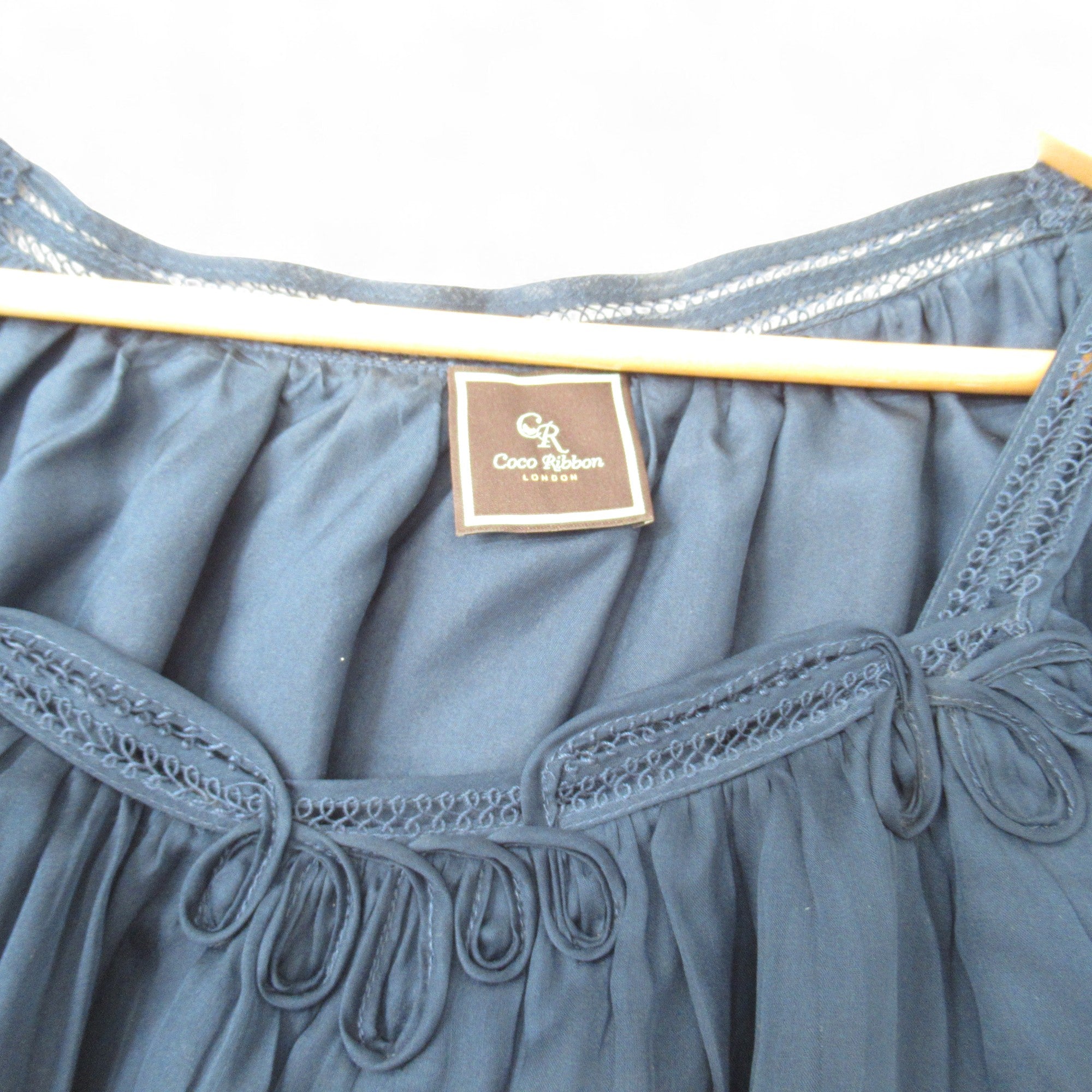 label image for Coco Ribbon London Top Medium Navy Silk Womenswear | Pre-loved