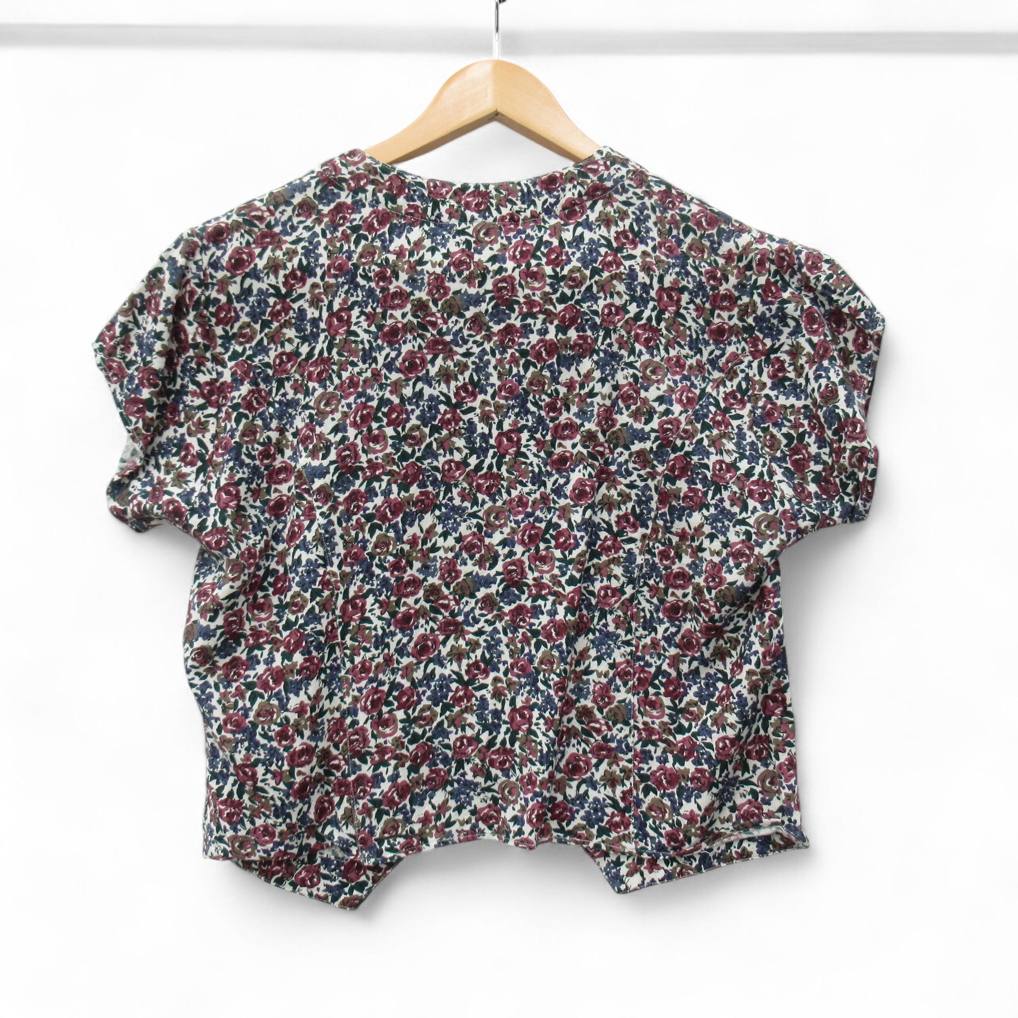 back image for Vintage Floral Blouse Shirt Medium Purple Womenswear | Pre-loved