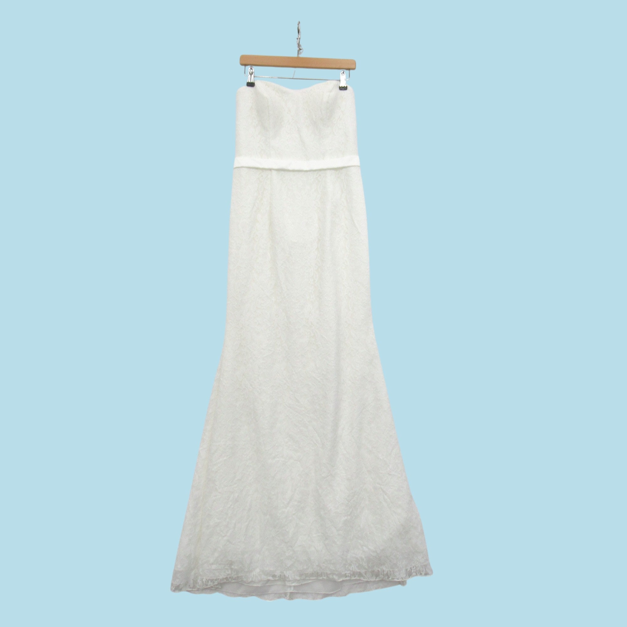 front image for Linzi Jay Wedding Dress UK 14 Ivory Womenswear | Pre-loved