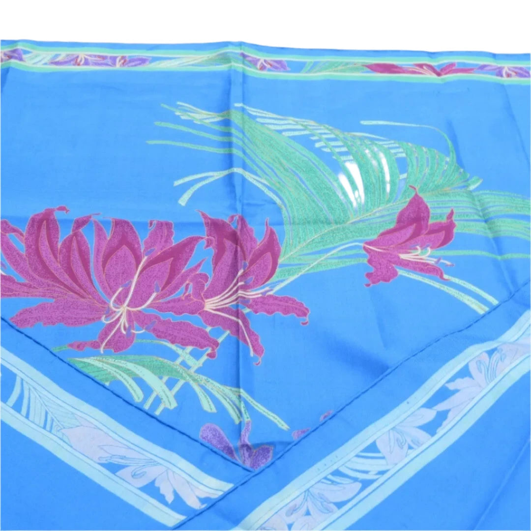 Close up image for Thai 35"x35" Blue Floral Leaf Silk Square Scarf Womenswear | Preloved 