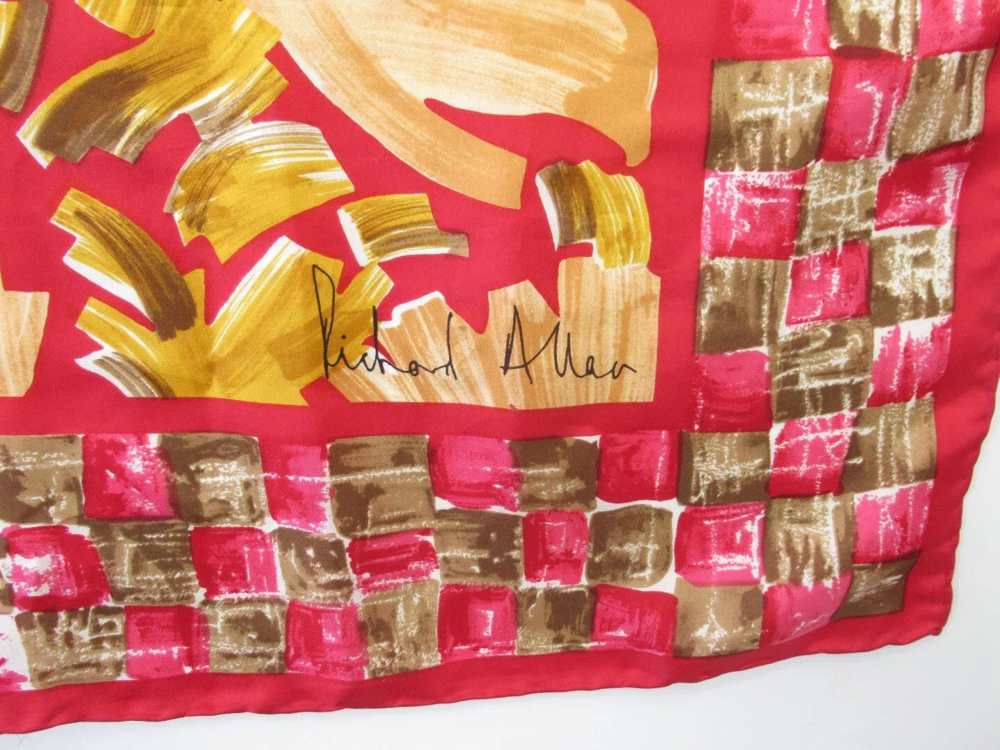 Logo image for Richard Allan 35"x35" Multicoloured Floral Silk Scarf Womenswear | Preloved