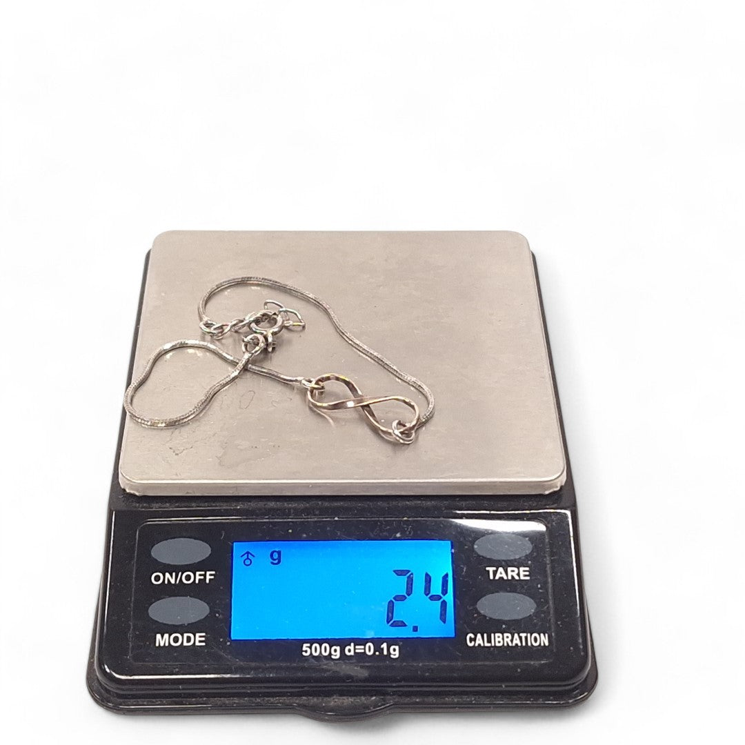 Measurement image of Silver Infinity Chain Bracelet