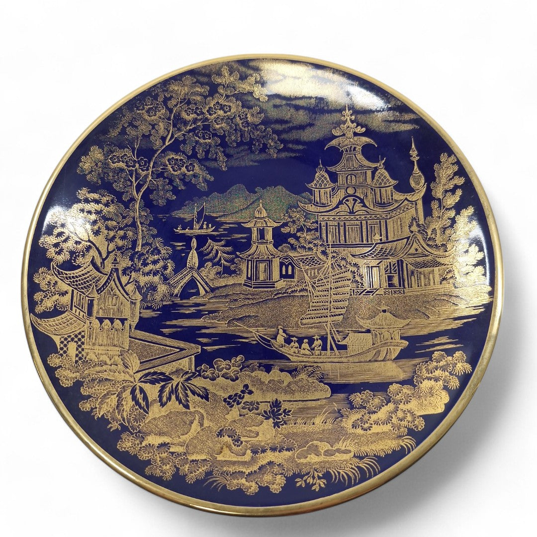 Front image of Wedgwood Blue & Gold Pagoda Plate