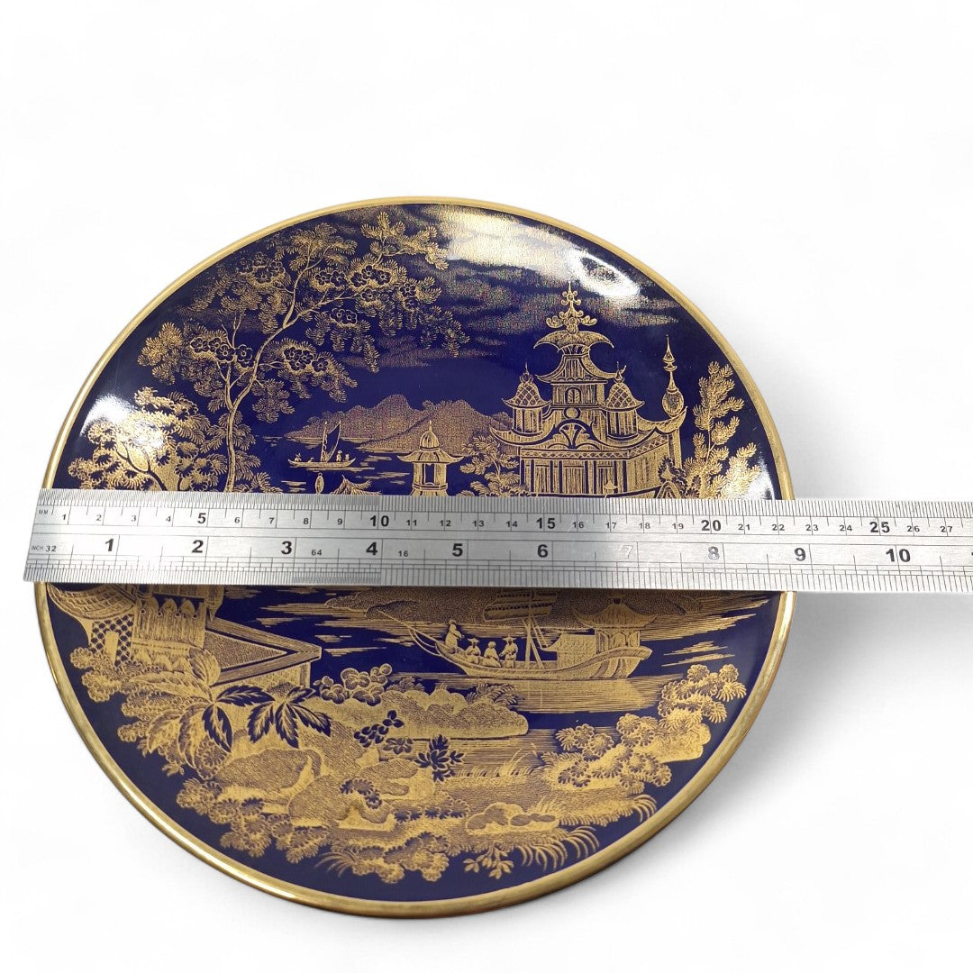 Measurement image of Wedgwood Blue & Gold Pagoda Plate