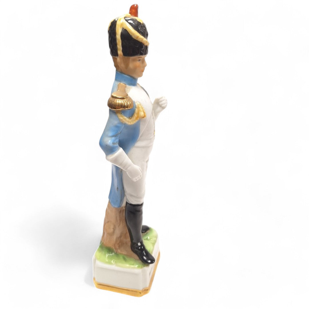 Side image of Alfretto Pocelain Officer Figurine