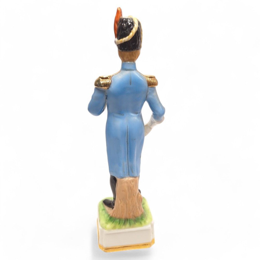 Rear image of Alfretto Pocelain Officer Figurine