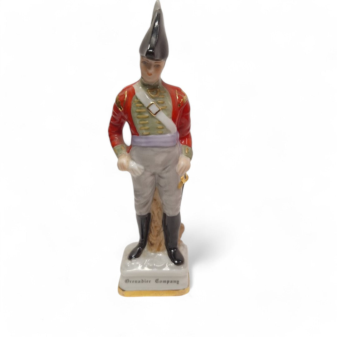 Front image of Rifle Brigade Figurine