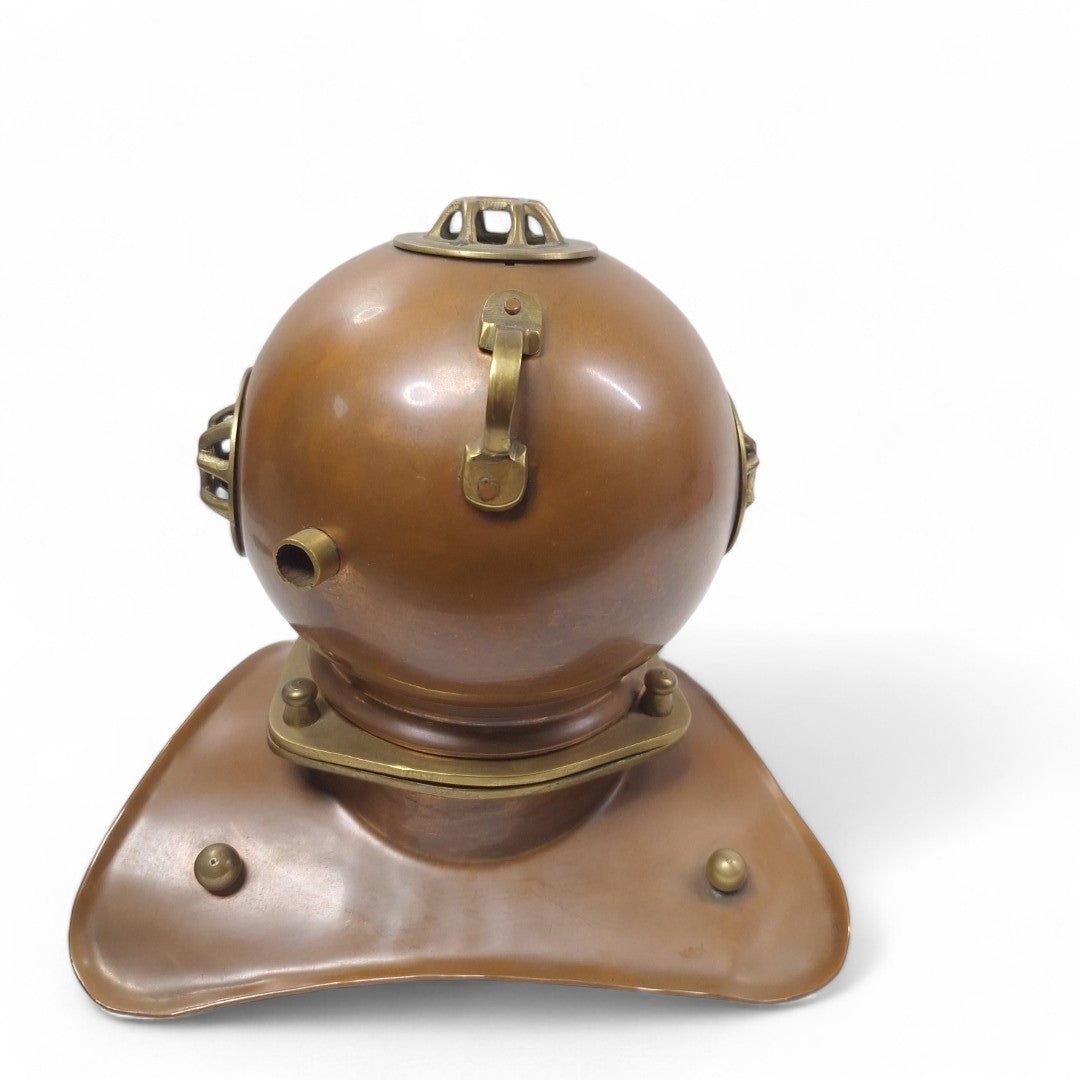 Rear image of Model Diver's Helmet