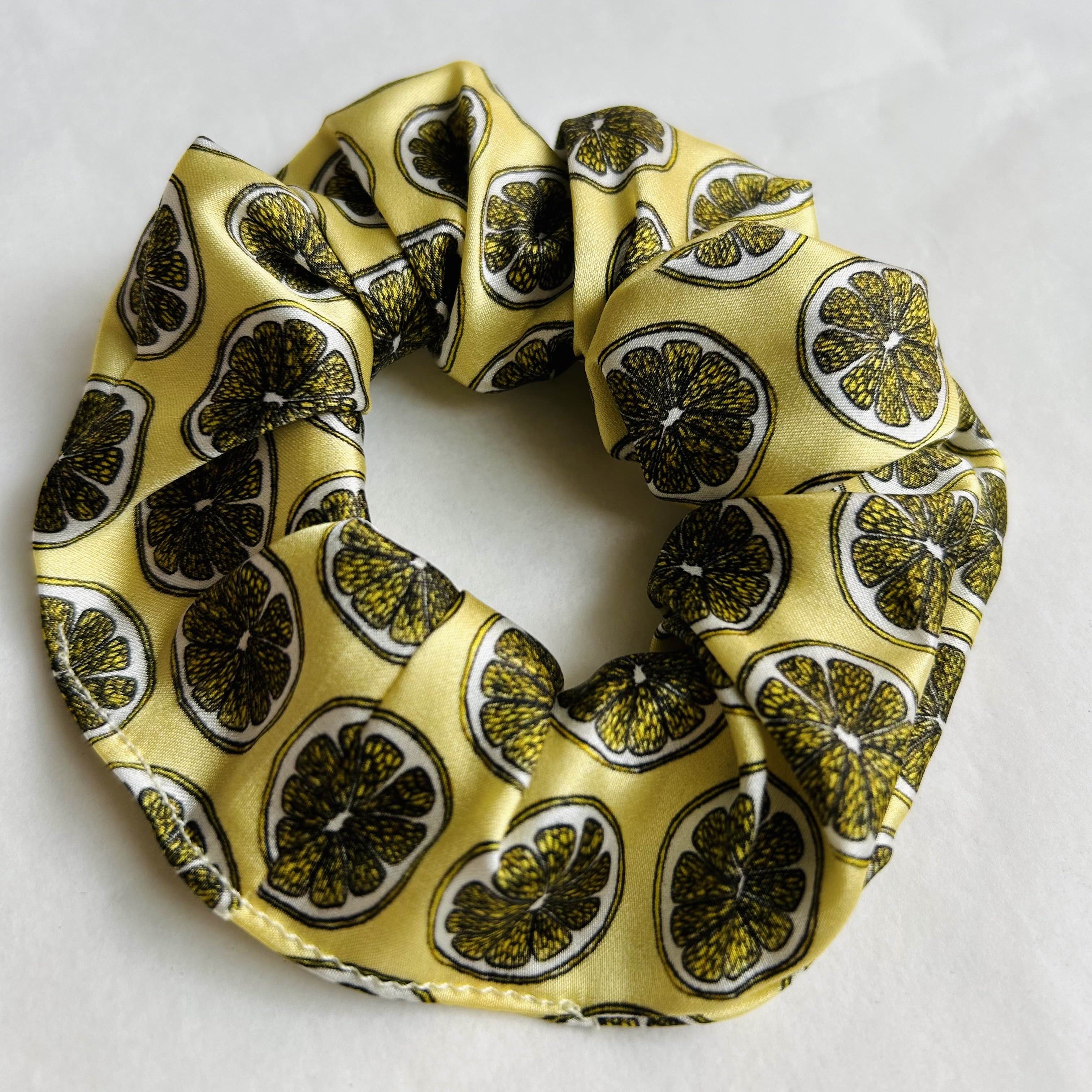 Lemon scrunchie | Edenah