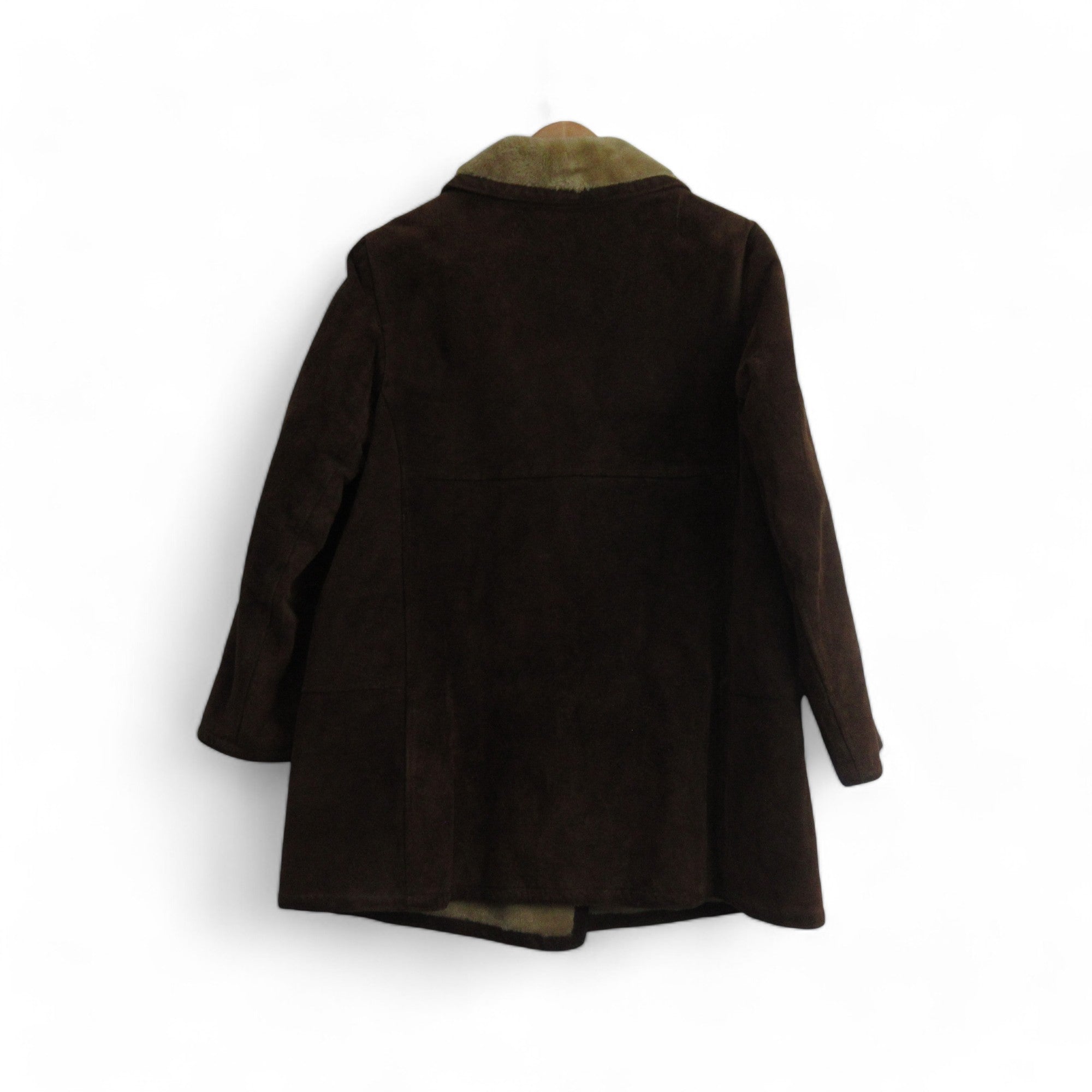 back image for Alligator UK 18 Brown Suede Vintage Coat Womenswear | Preloved