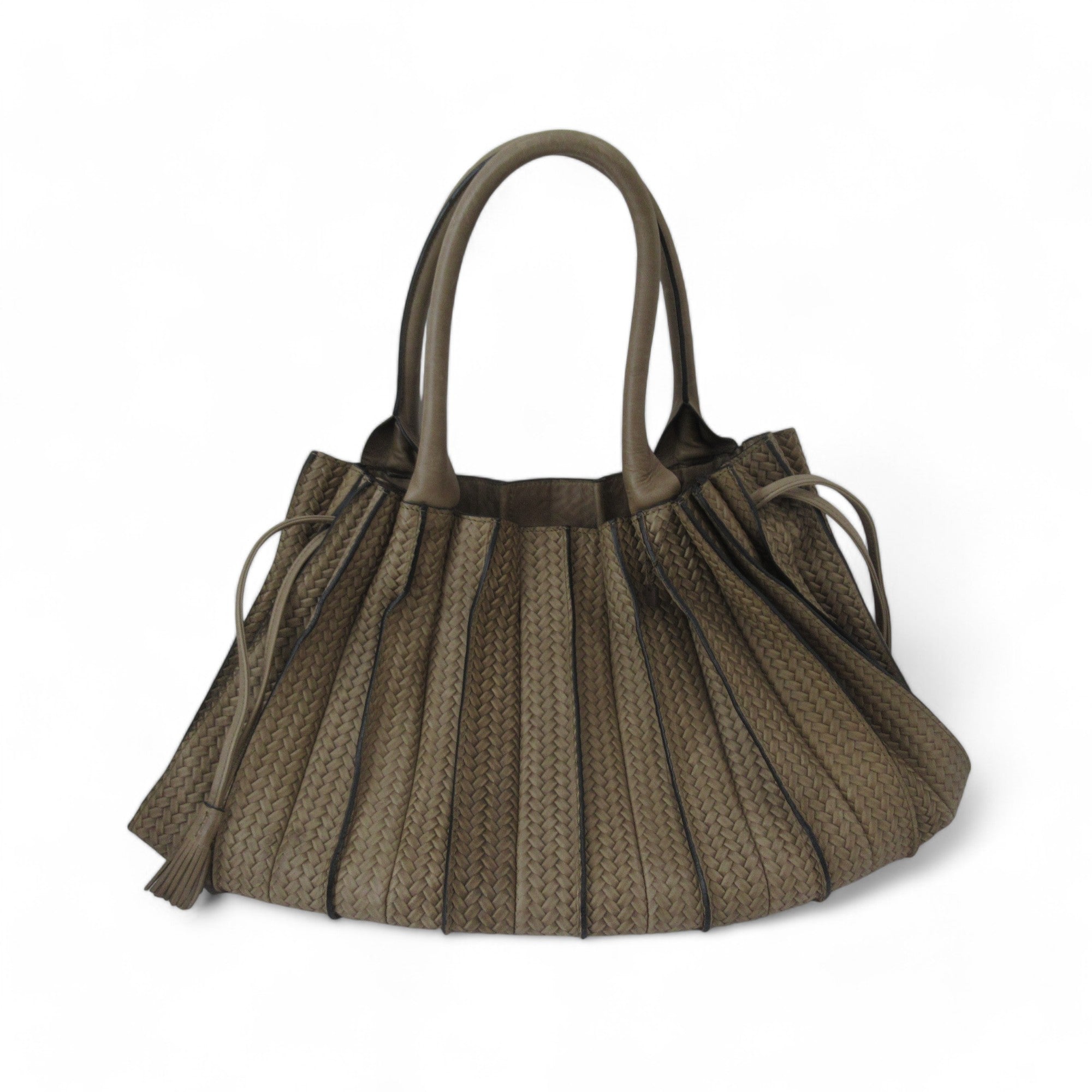 front image for Lupo Barcelona Nappa Leather Weave Shoulder Handbag Womenswear | Preloved 