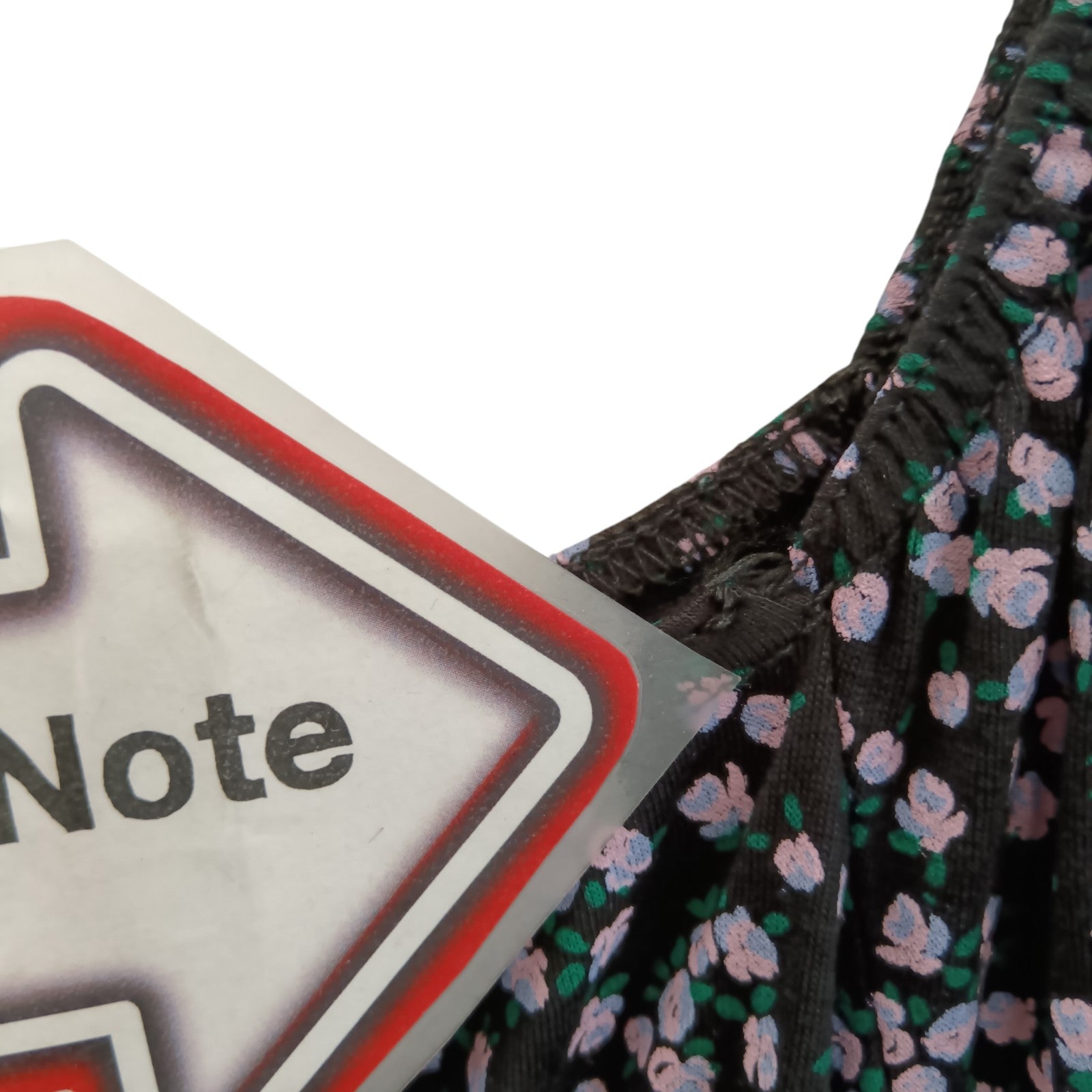 Condition image for Yours London Black Floral Print Top UK26-28 Womenswear | Pre-loved