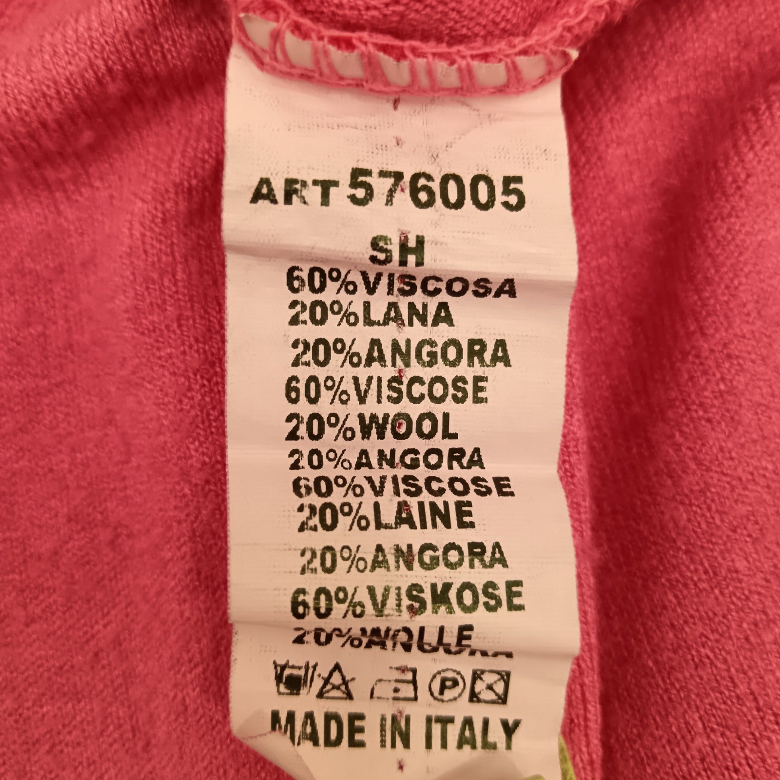 Wash label image for Made In Italy Ladies Pink Pullover Star Print At The Front One Size Womenswear | Pre-loved
