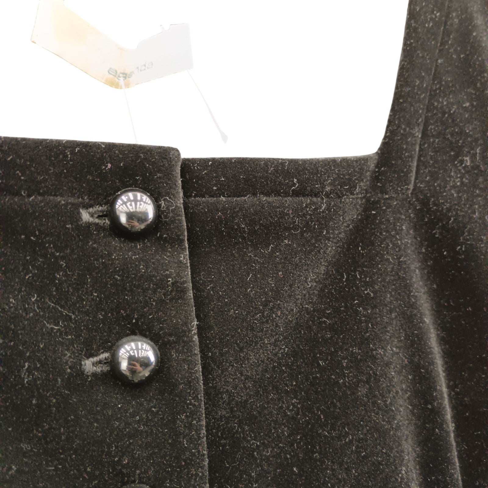 Close up image for Agenda Black Velvet Jacket UK 26 Womenswear | Pre-loved