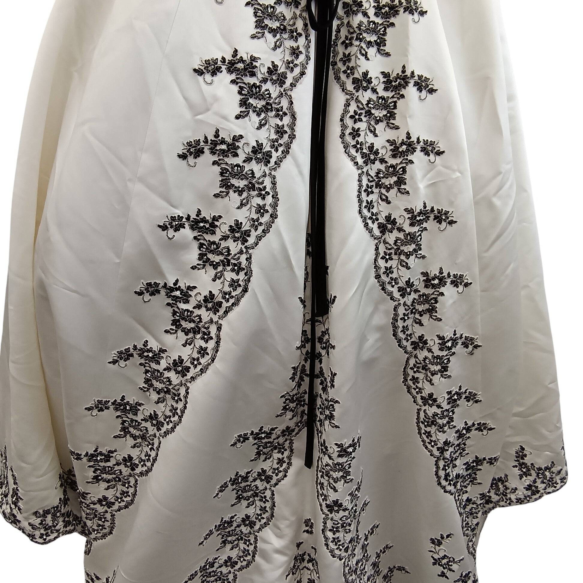 Back image for Ivory With Black Embellishment Striped Wedding Dress UK 12-  Womenswear | Pre-loved