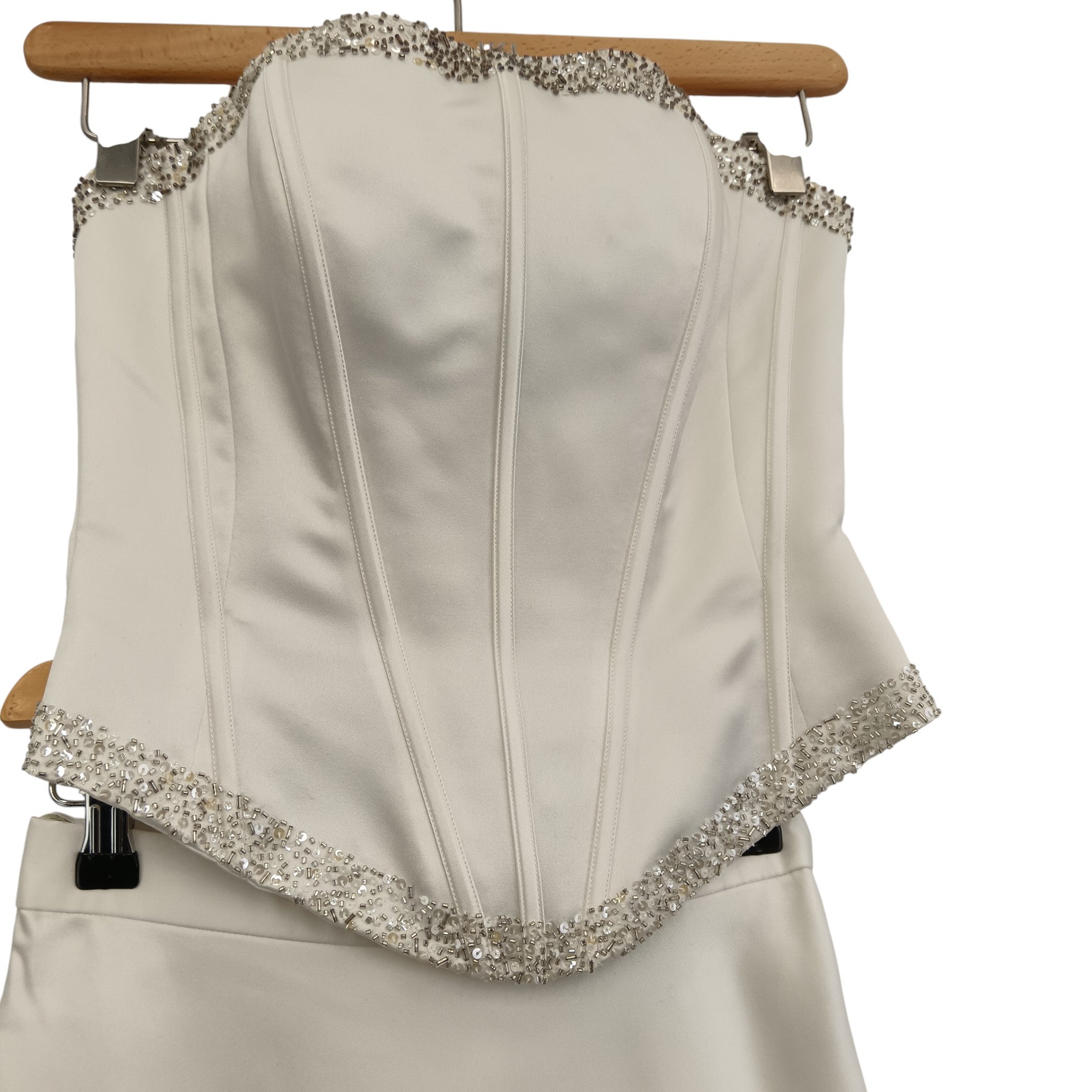 Close up image for top of Folio Tracy Connop White Wedding Dress 2 Pieces Size 10 Womenswear | Pre-loved