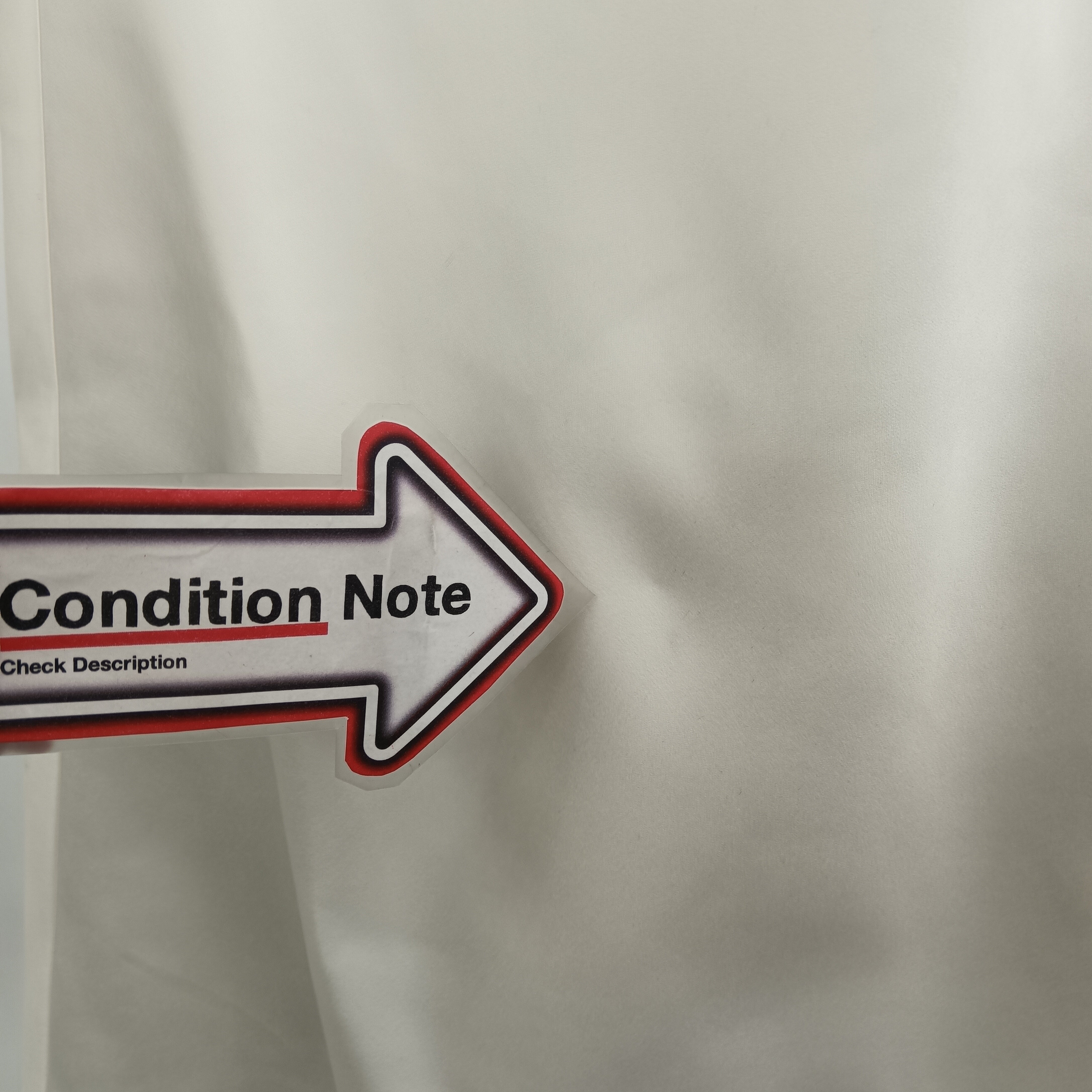 Condition image for Folio Tracy Connop White Wedding Dress 2 Pieces Size 10 Womenswear | Pre-loved