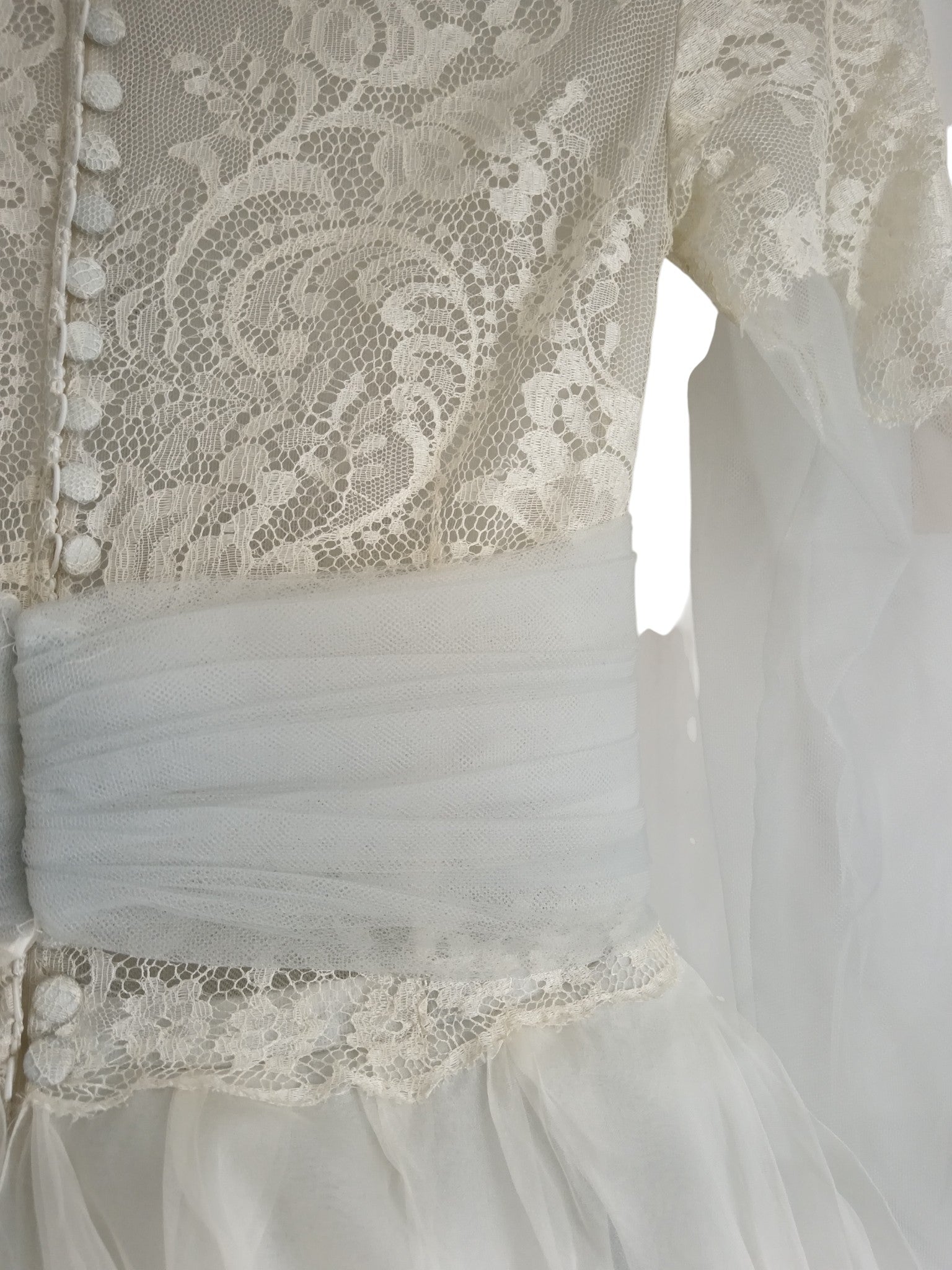 Close up back image for Di Gio Italian Wedding Hi-Low Dress Sleeved UK 8-10 Womenswear | Pre-loved