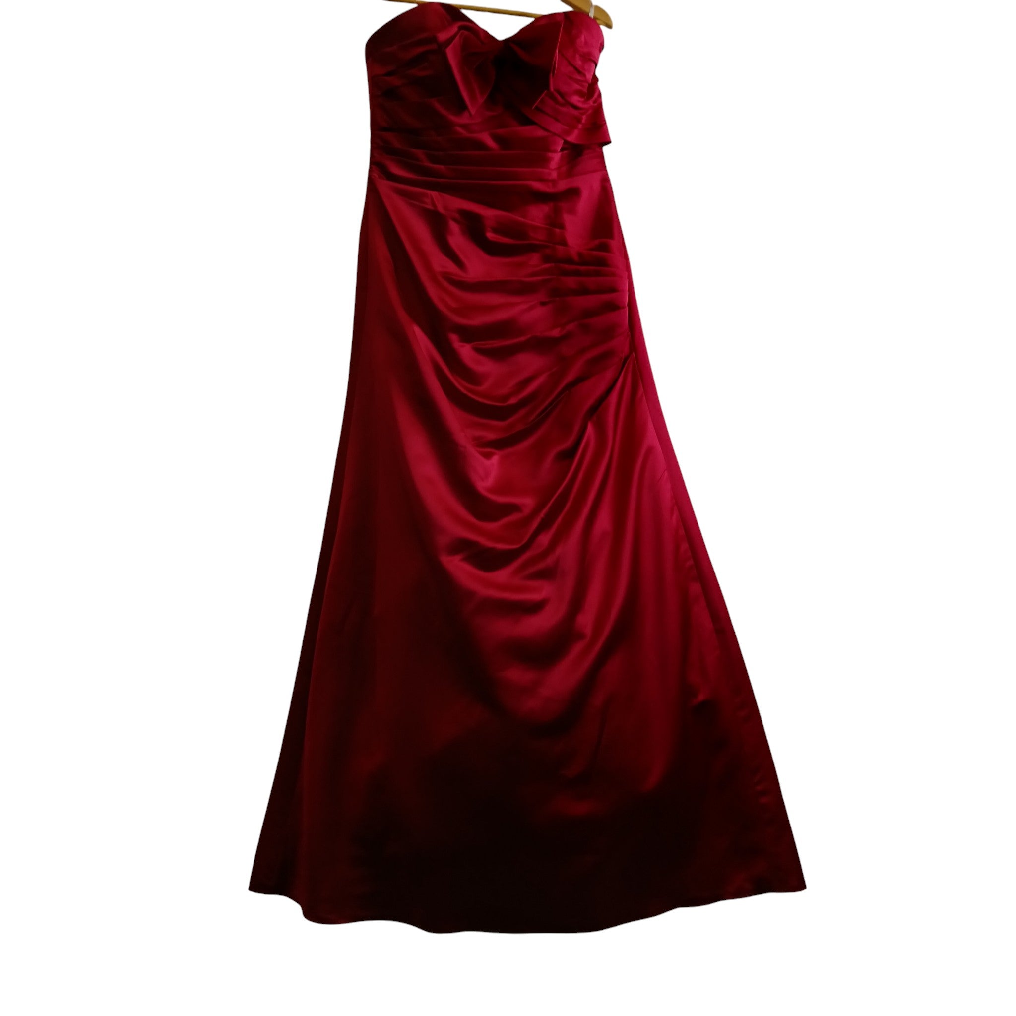 Front image for Drama Queen by Amanda Wyatt Red Satin Full Length Evening Dress UK 14- Tags On - Womenswear | Pre-loved