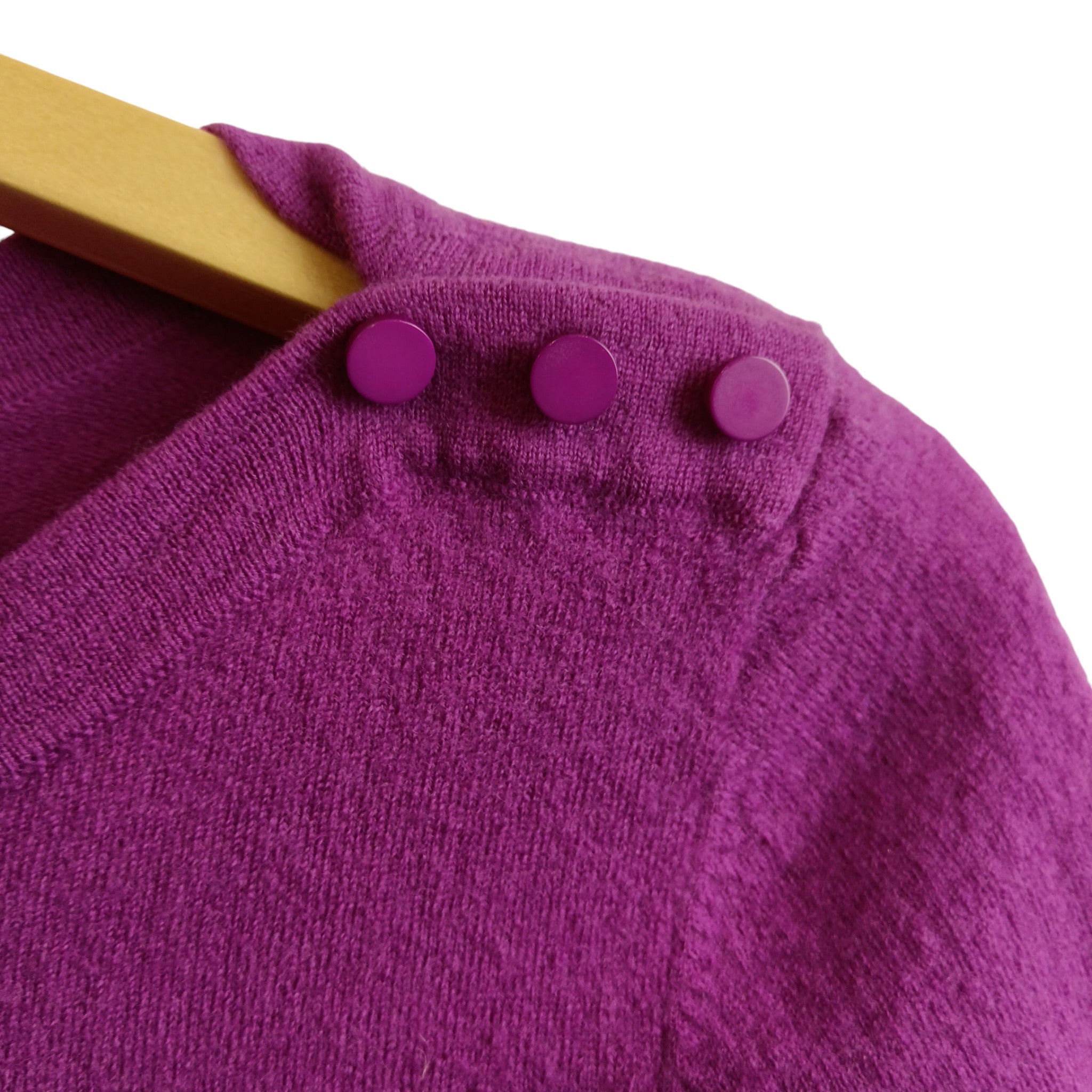 Close up image for Christian Siriano Pure Merion Wool Women's  Fuchsia Jumper UK Large- Womenswear | Pre-loved