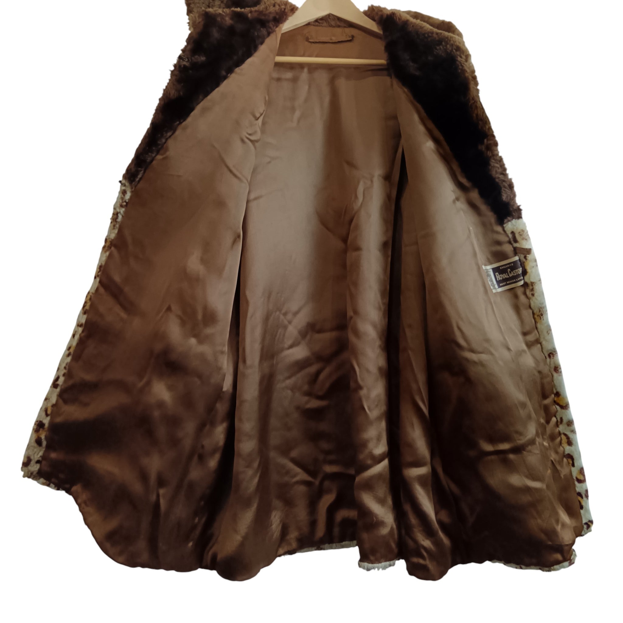 Image for Vintage Coat - Royal Caster - Best Beaver Lamb - Leopard Print  Women's Large -Womenswear | Pre-loved