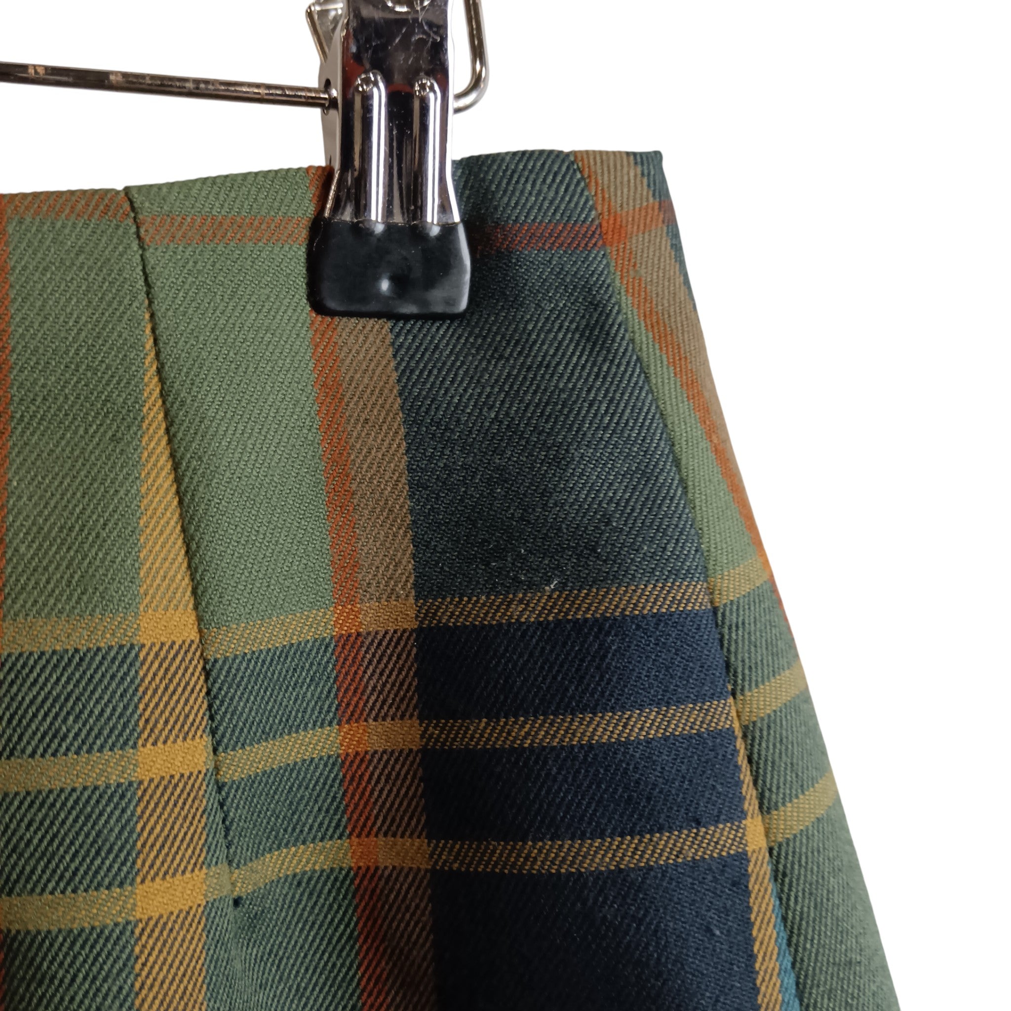 Close up image for St- Roma Green Checked Knee Length Women's Skirt UK 14 -  Womenswear | Pre-loved