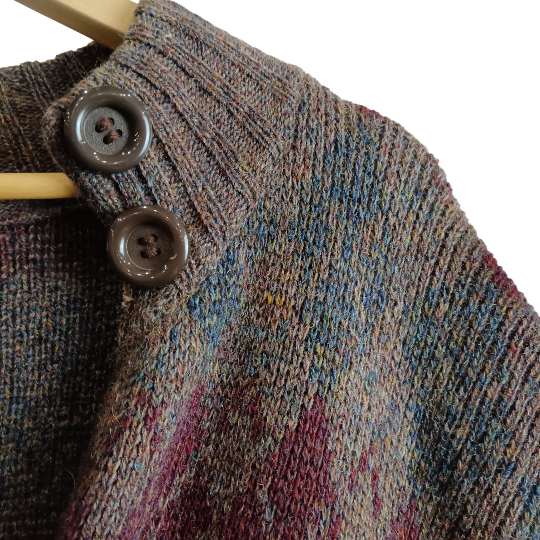 Close up for Aquascutum Shetland Wool Knitted Brown Geometric Pattern Poncho One Size Womenswear | Pre-loved