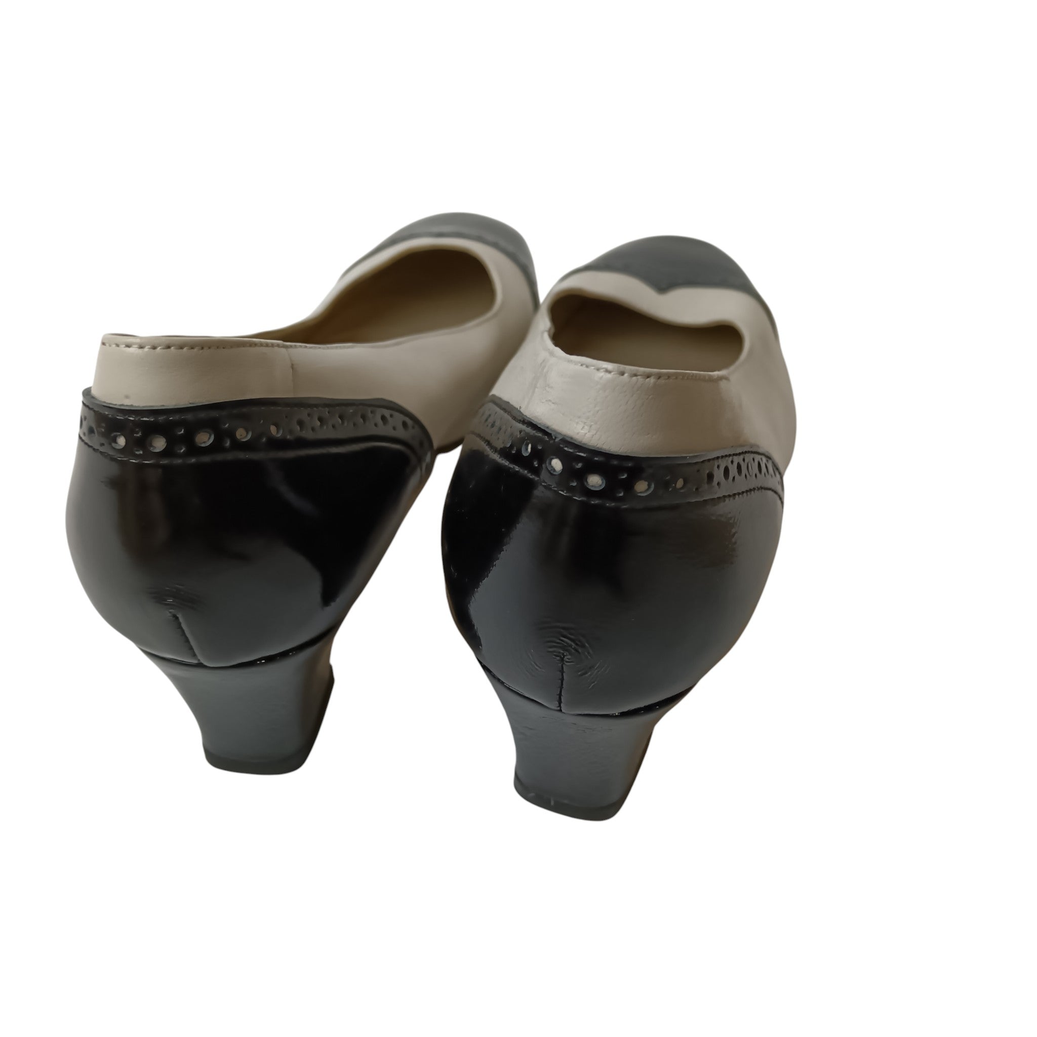 Back image for Brunus Oxford Kitten Heels Ladies Women's Beige & Black Leather Shoes UK 6.5 - Womenswear | Preloved